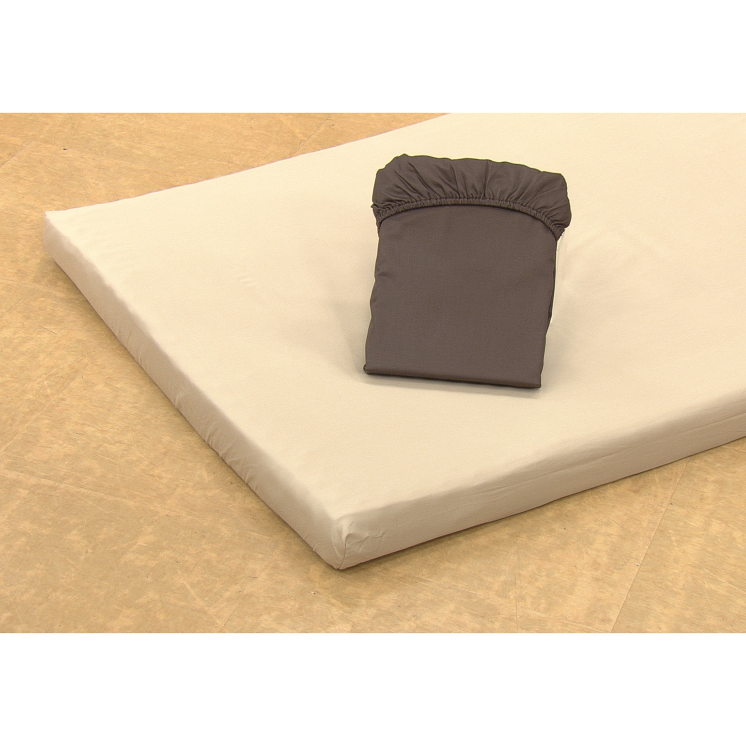 ＜ダブル＞西川リビング
５つにたためる
コンパクトマットレス専用
ボックスシーツ
