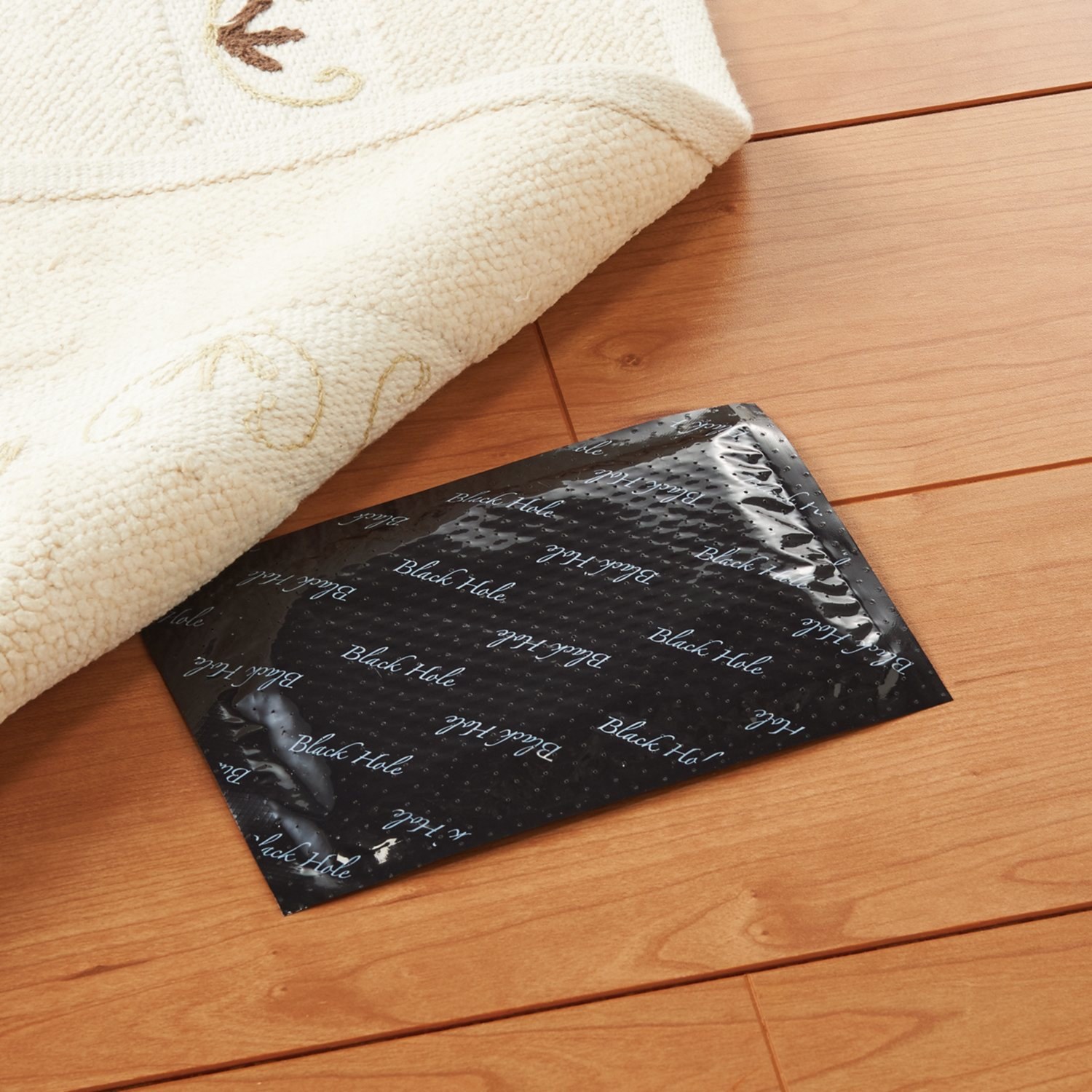 ダニ捕りパック
“ブラックホール”
１２個セット