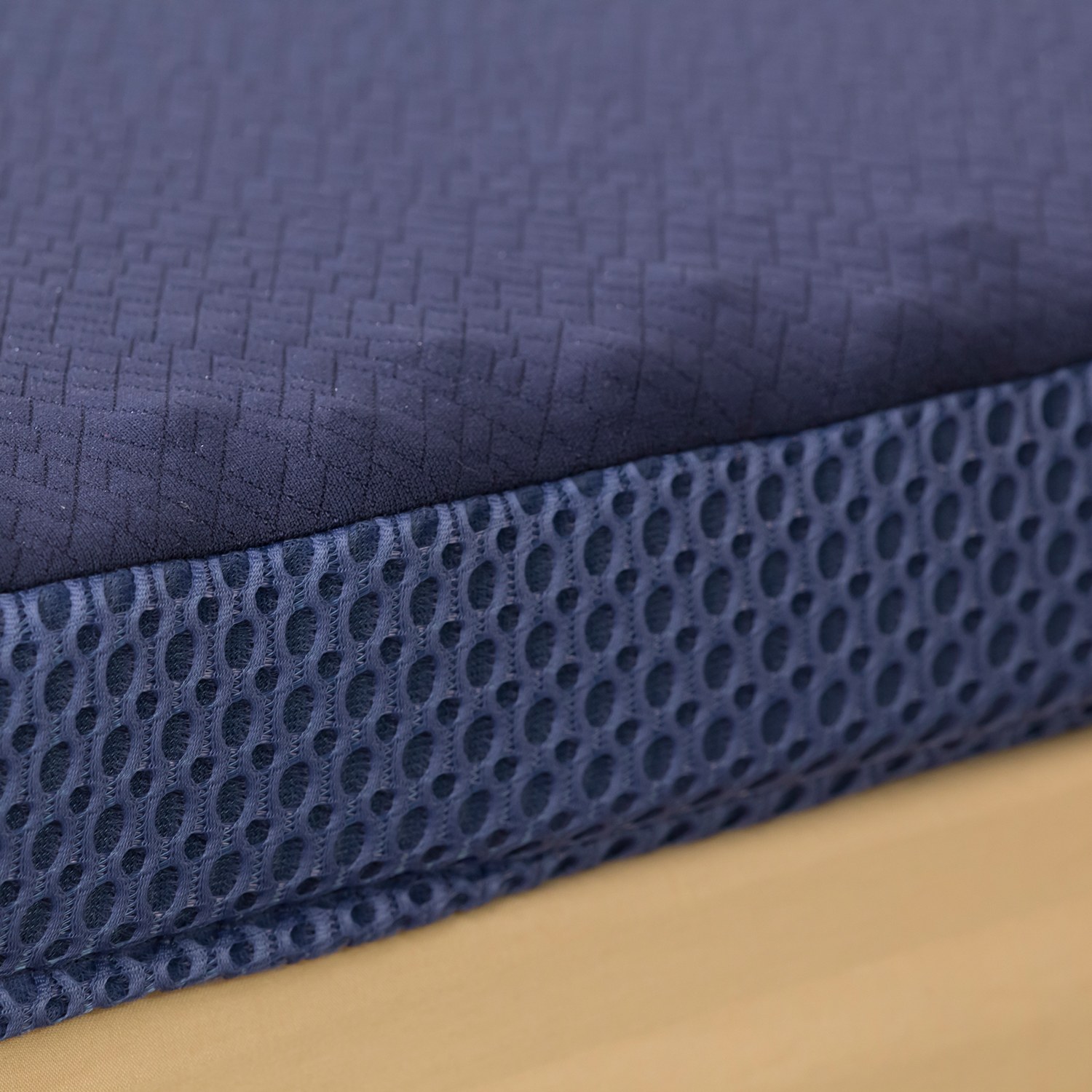 ＜シングル＞“ロマンスコンフォート
　フォーゾーン”
体圧分散敷きふとん
