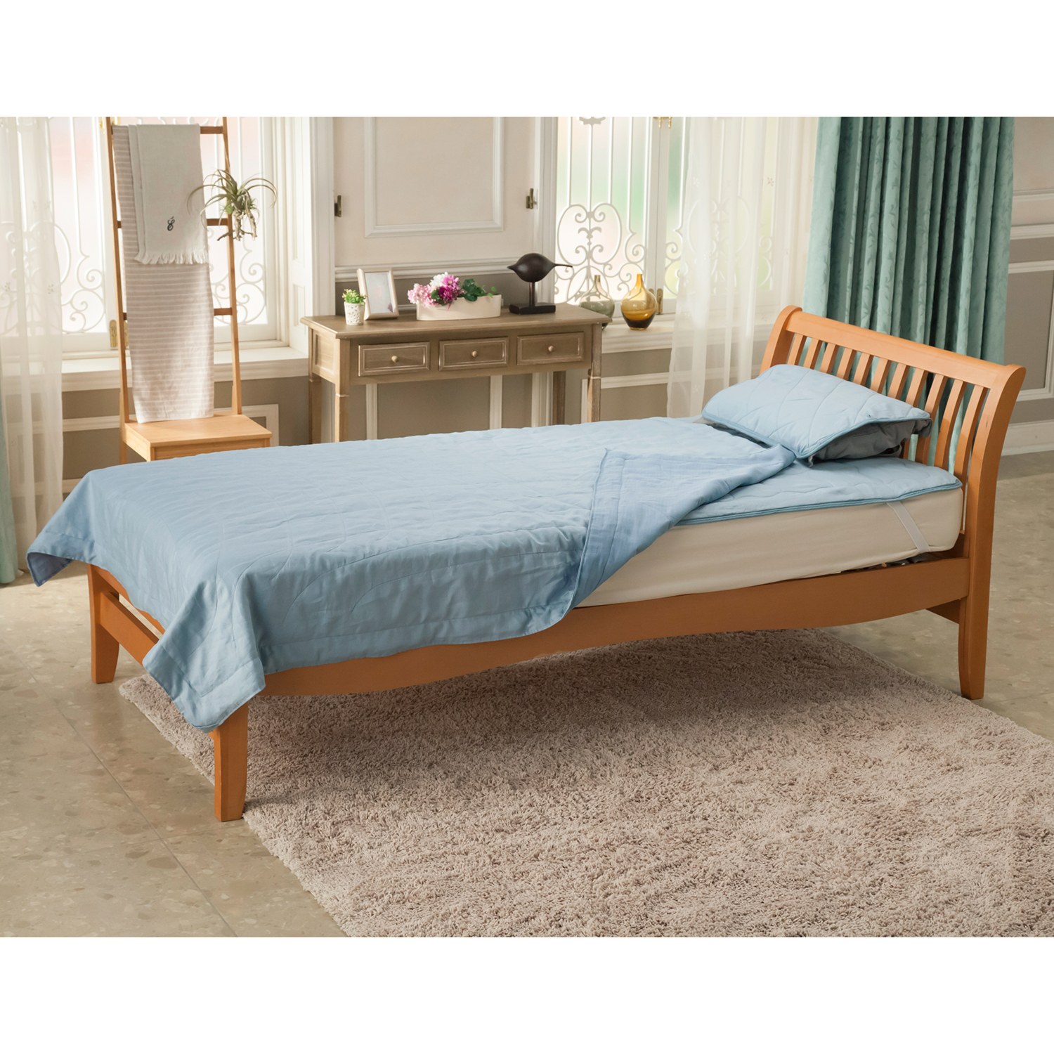 ＜シングル＞
３つの天然素材使用！　フレンチリネン＆シルクで贅沢！　肌掛けふとん