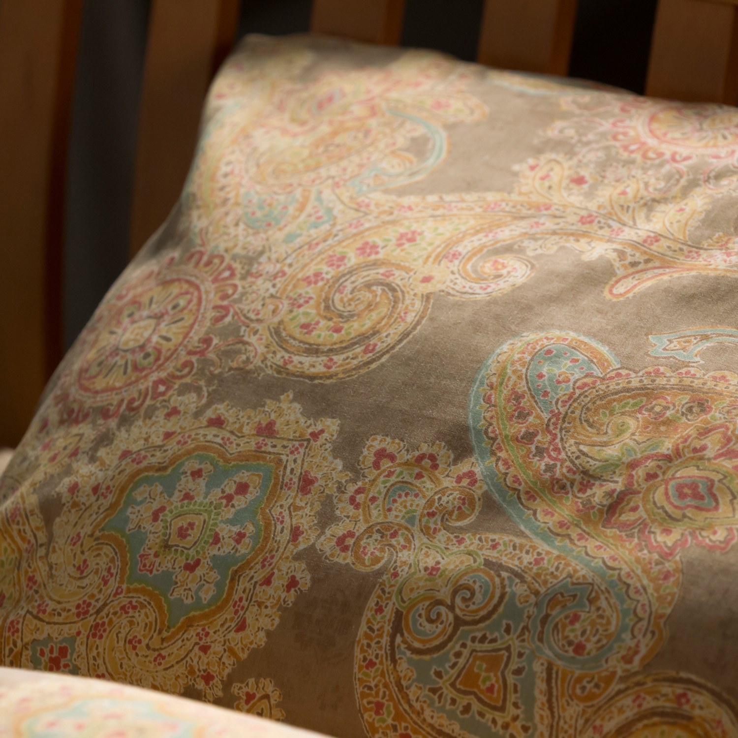 西川
中かぶせ式
ピローケース４枚組