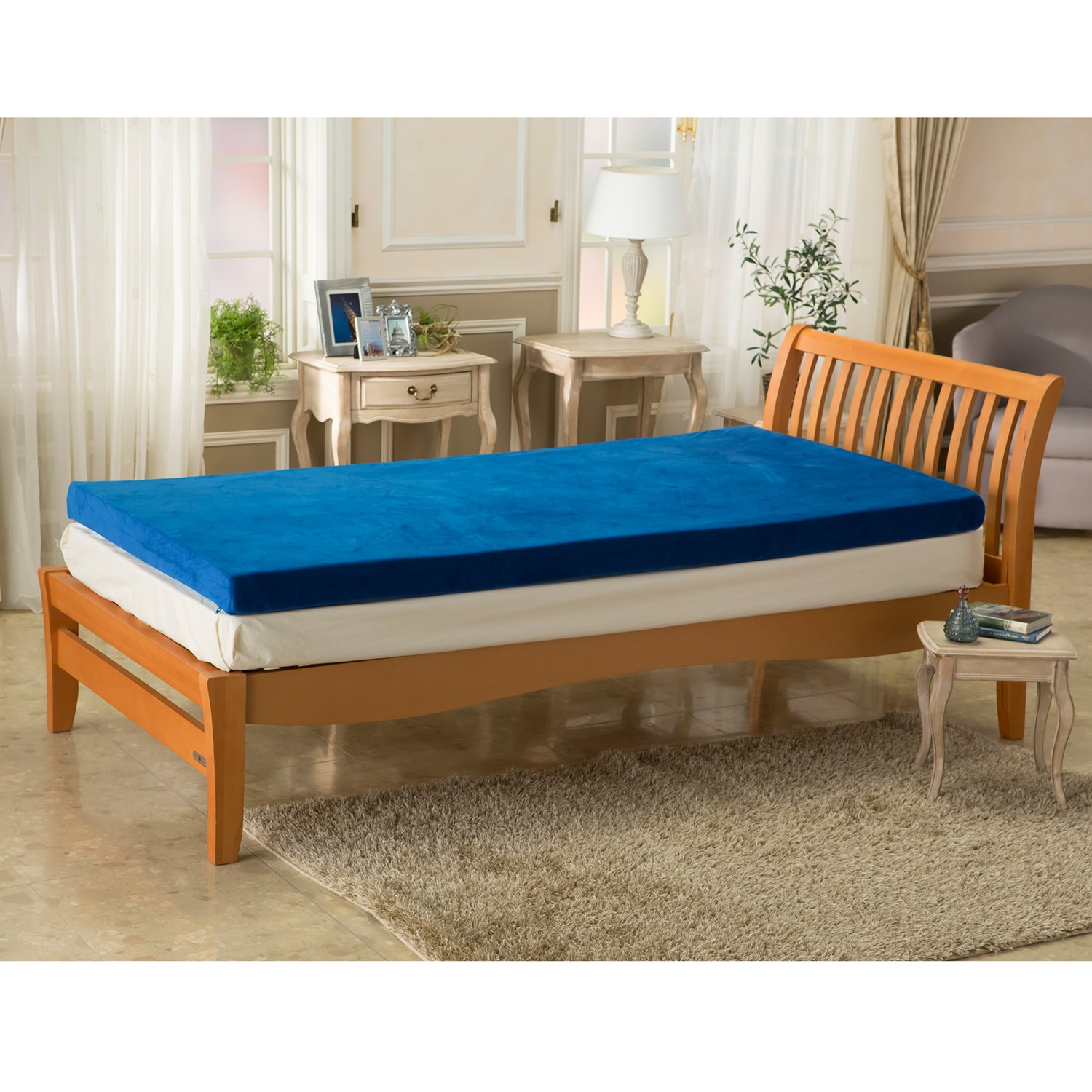 ＜ダブル＞
エムリリー
優反発マットレス
８センチ厚タイプ