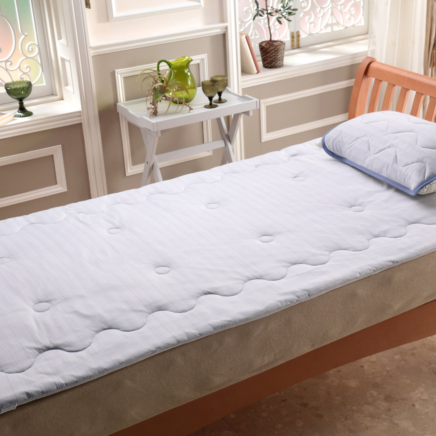 ＜ダブル＞西川
ぷにぷにひんやり！
ぷくぷクール敷きパッド
