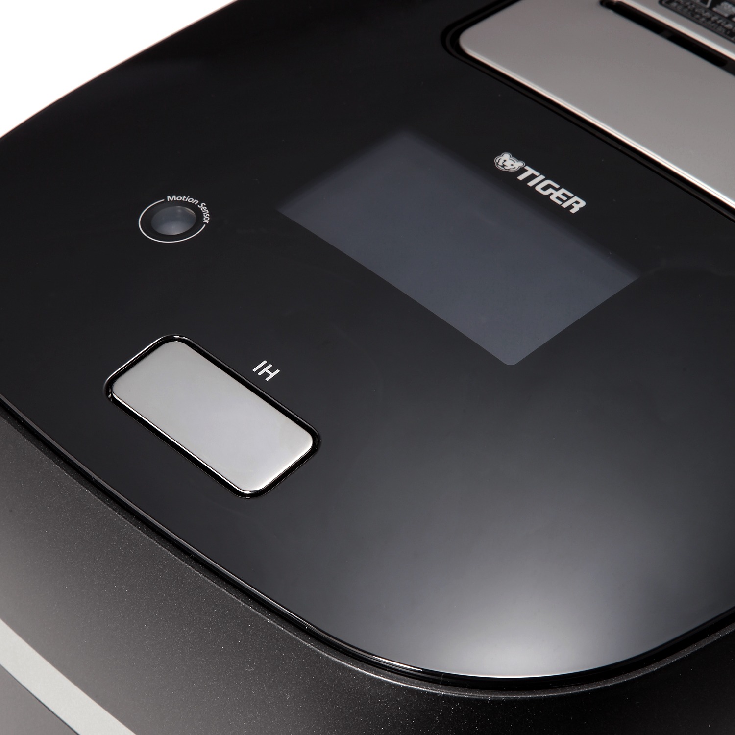 ＜５．５合＞　タイガー　土鍋圧力ＩＨ炊飯ジャー　“ＴＨＥ　炊きたて”