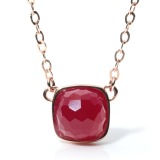 ローザリュール
カルセドニー
クッションシェイプ
ファセットネックレス