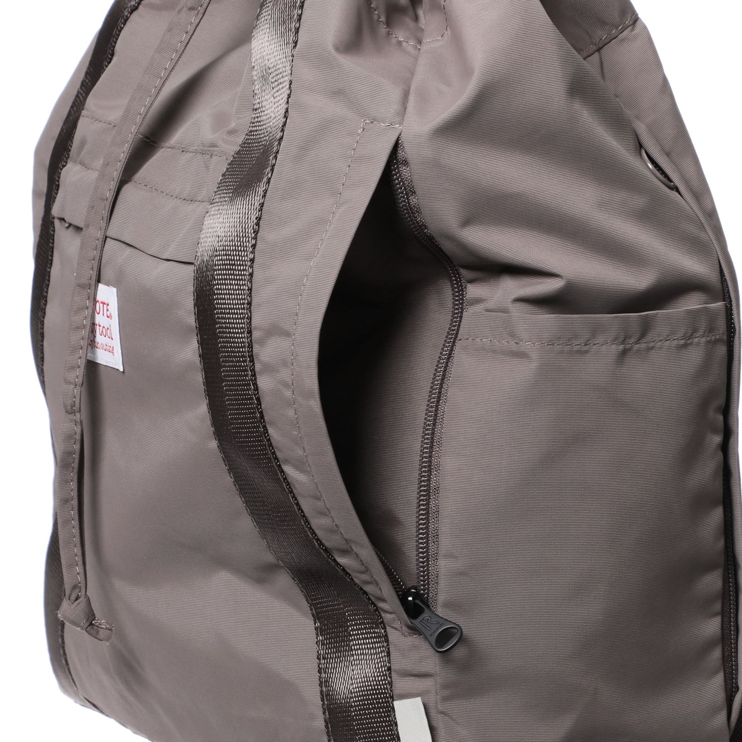 ルートート
“セオルー”
はっ水
ナイロン
リュックトートバッグ