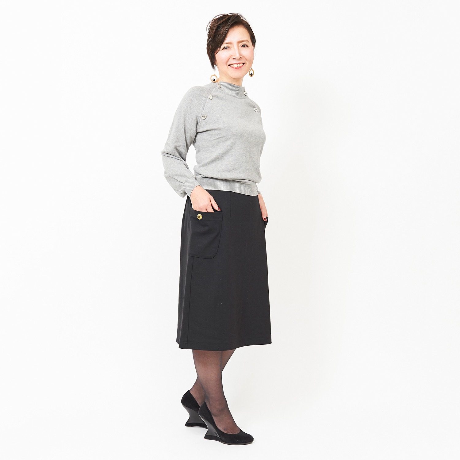 アプローズアンドコー
ニューヨーク
マリンテイストボタン
アクセント
ニットプルオーバー