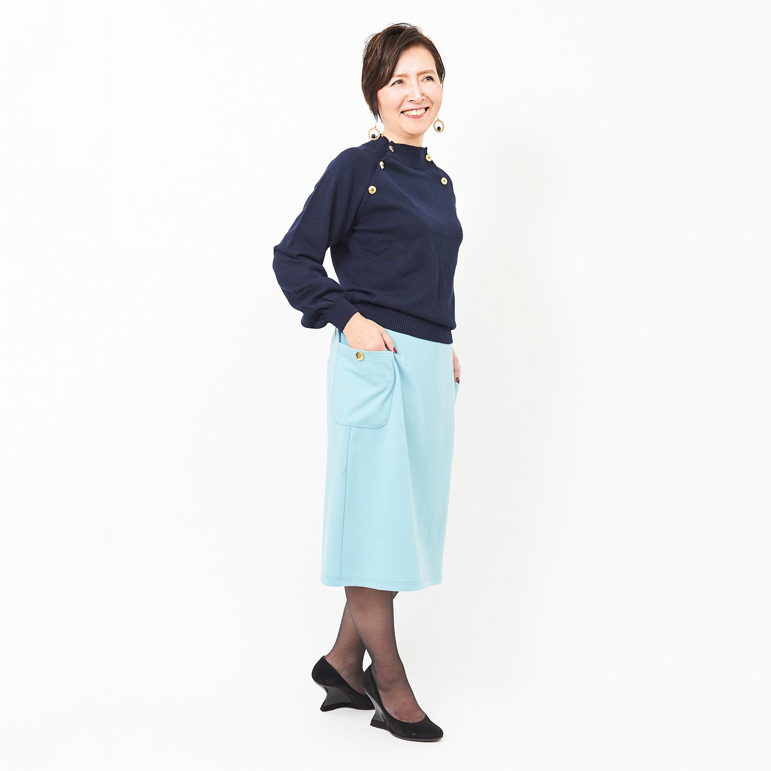 アプローズアンドコー
ニューヨーク
マリンテイストボタン
アクセント
ニットプルオーバー