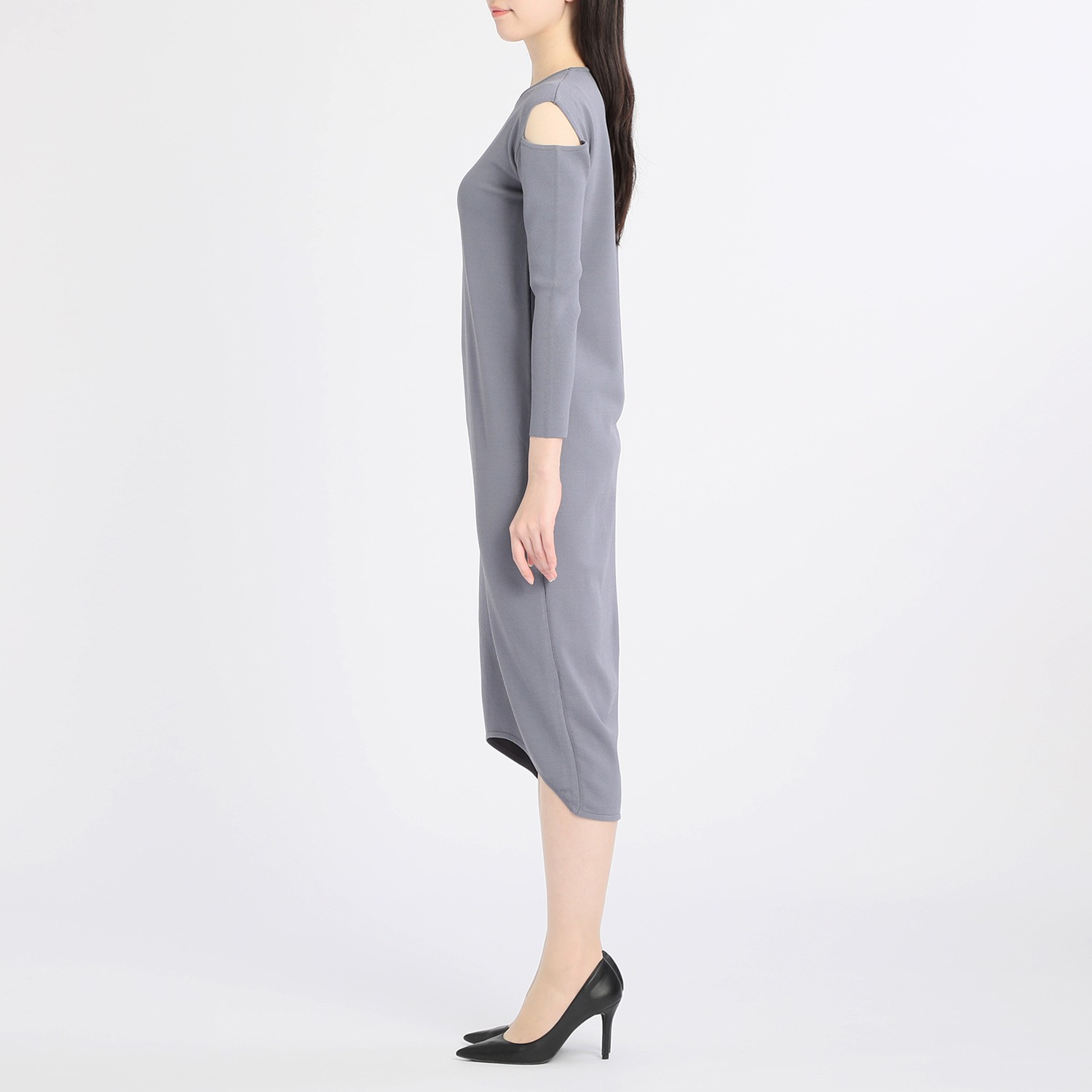 アプローズアンドコー
ニューヨーク
オープンショルダー
ニットワンピース