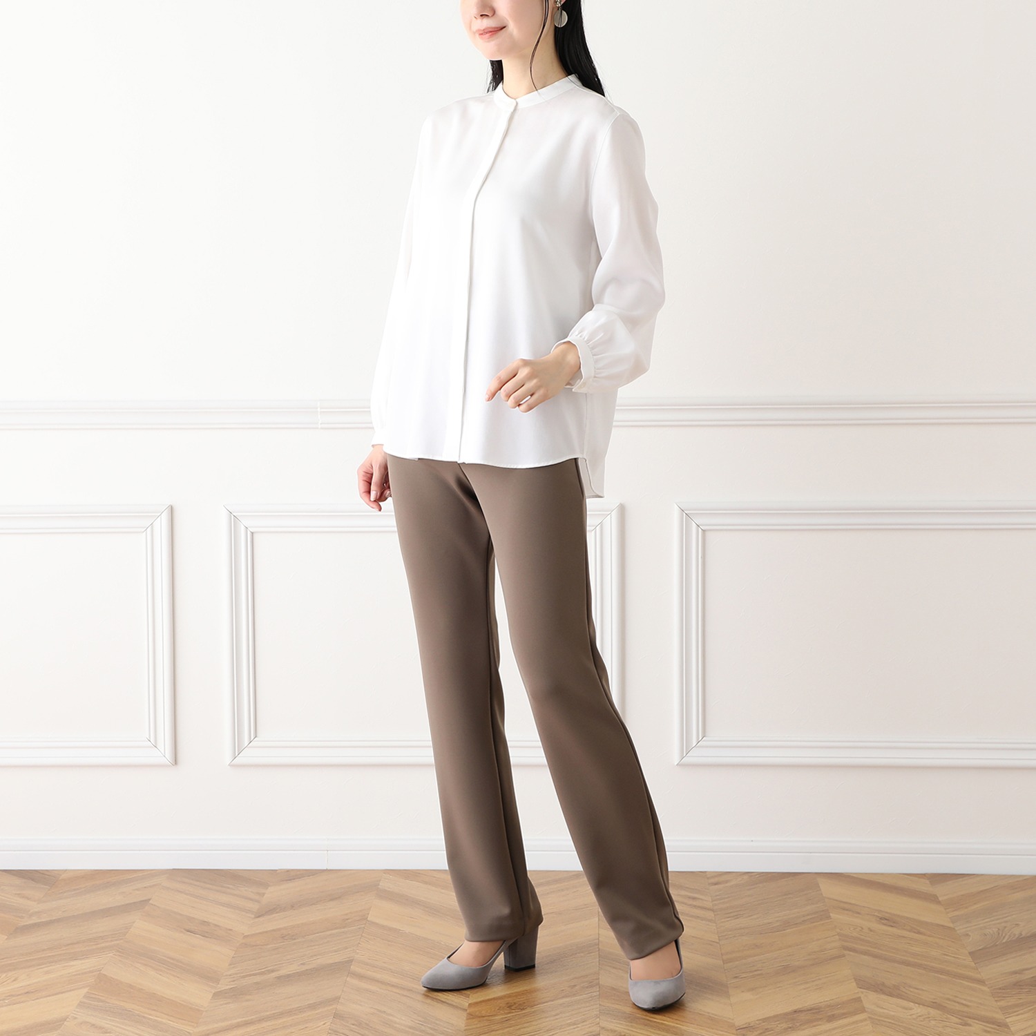 ＜身長１６０ｃｍ前後＞
上質ごこち
静電気・花粉付着防止
フォーマルパンツ