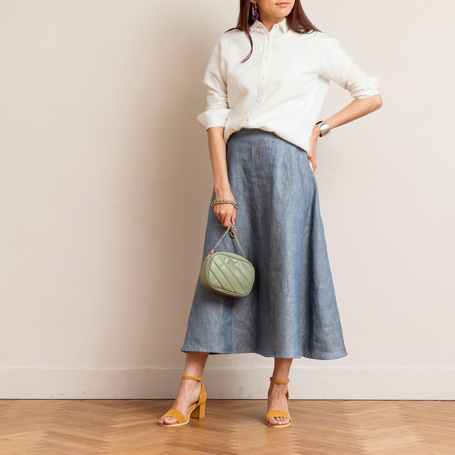 レア　ジェム
日本製生地使用！
ヨーロッパリネン
ビッグシルエットシャツ