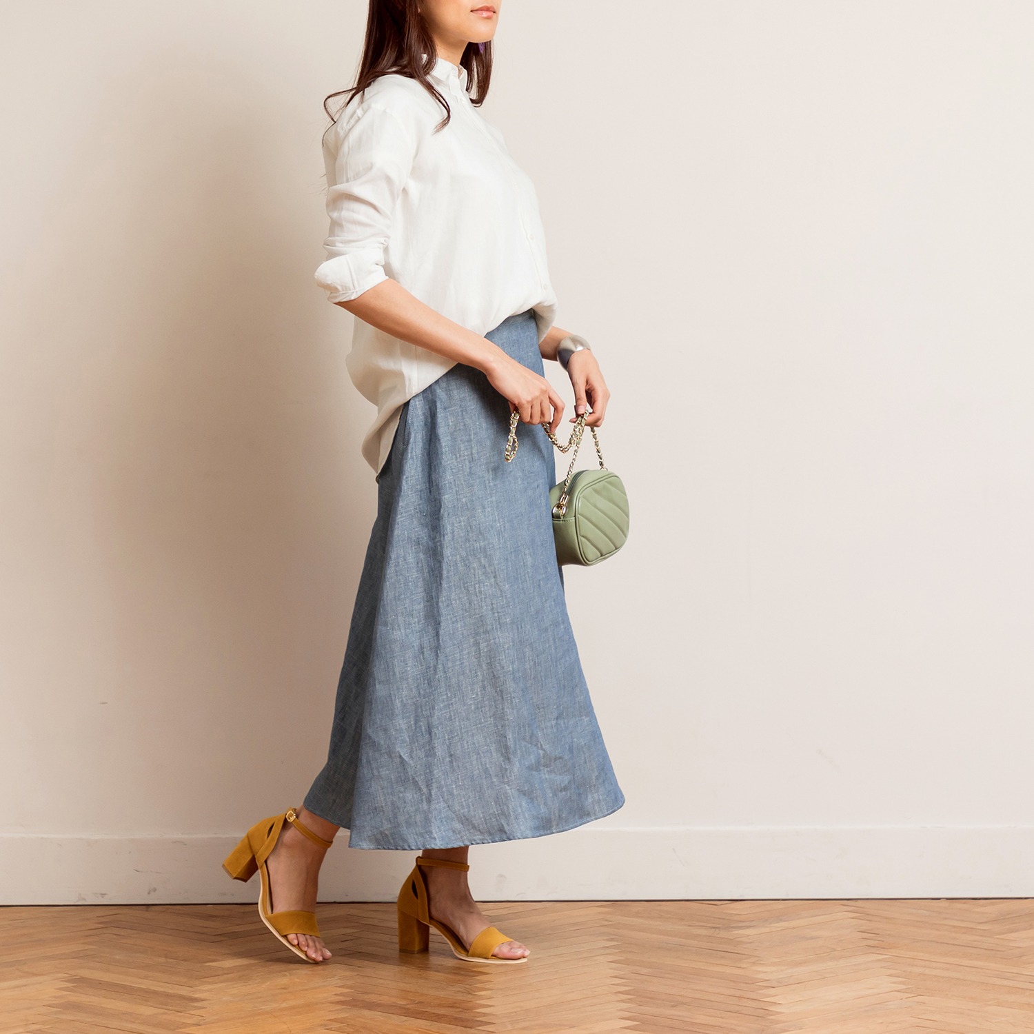 レア　ジェム
日本製生地使用！
ヨーロッパリネン
ビッグシルエットシャツ