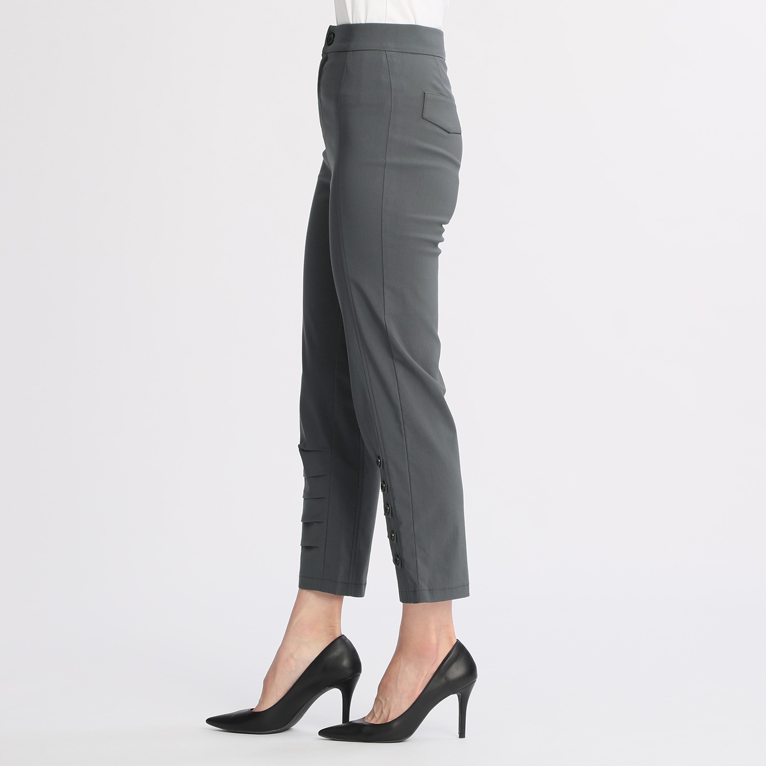 アプローズアンドコー
ニューヨーク
タックアクセント
スリムパンツ