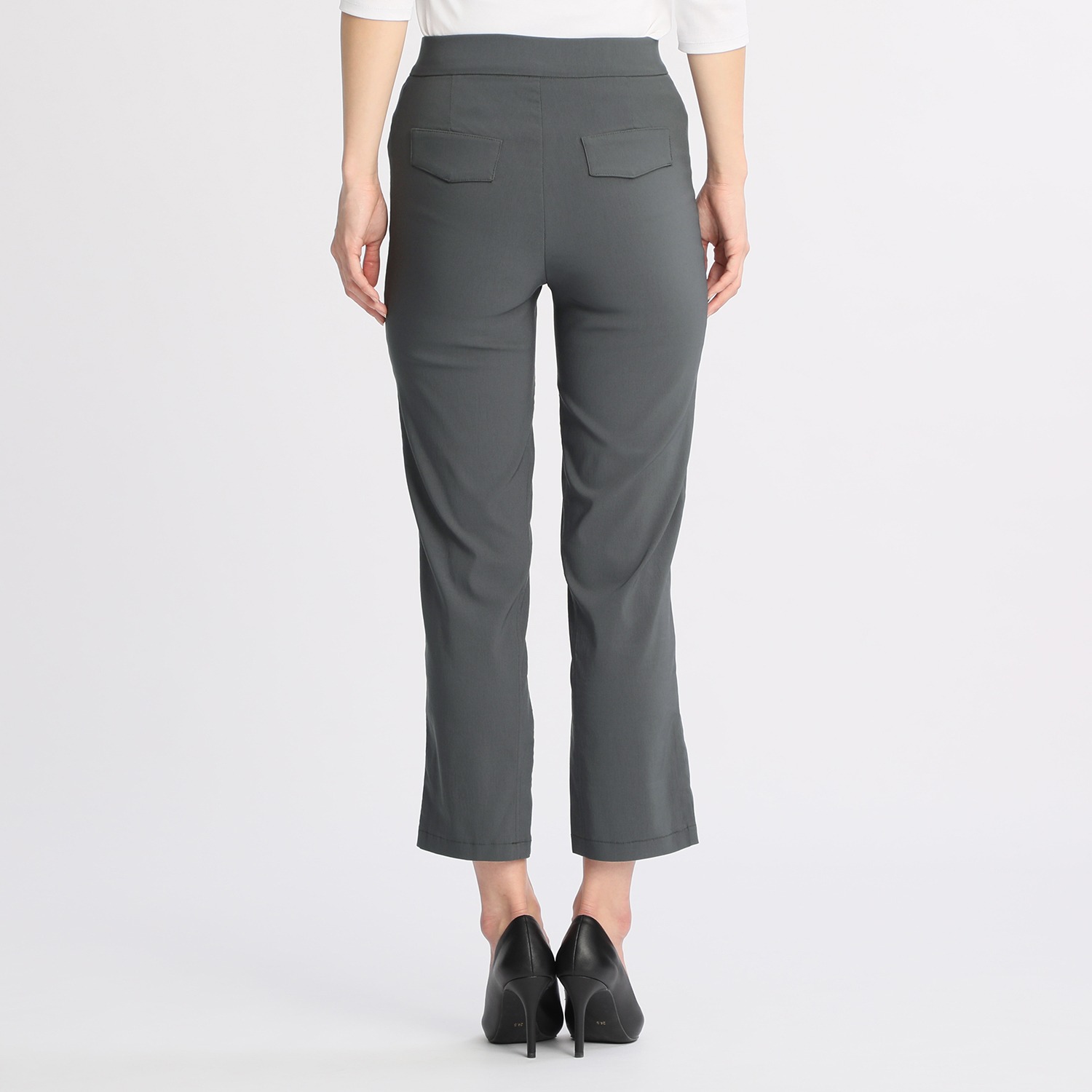 アプローズアンドコー
ニューヨーク
タックアクセント
スリムパンツ