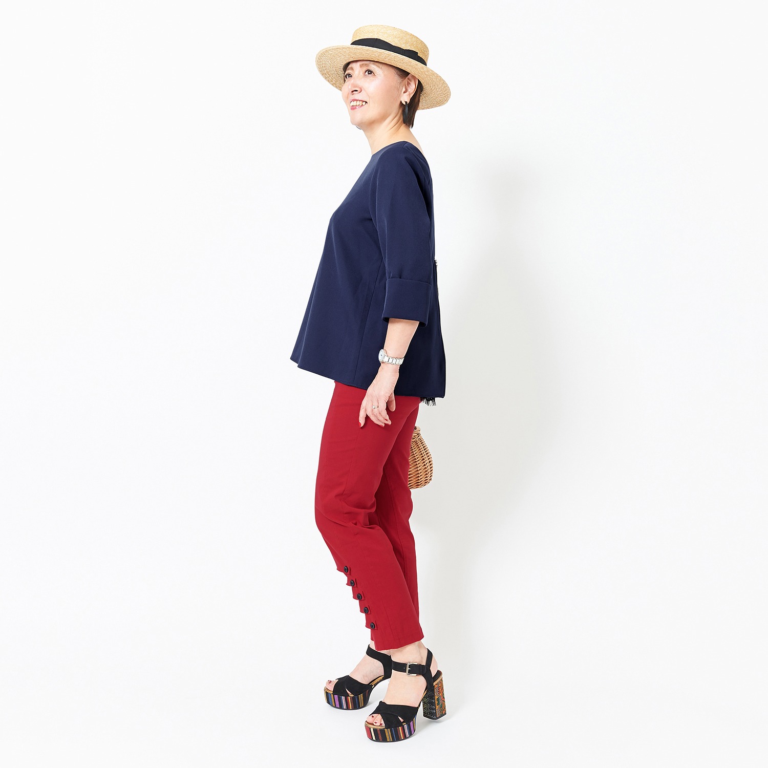 アプローズアンドコー
ニューヨーク
タックアクセント
スリムパンツ