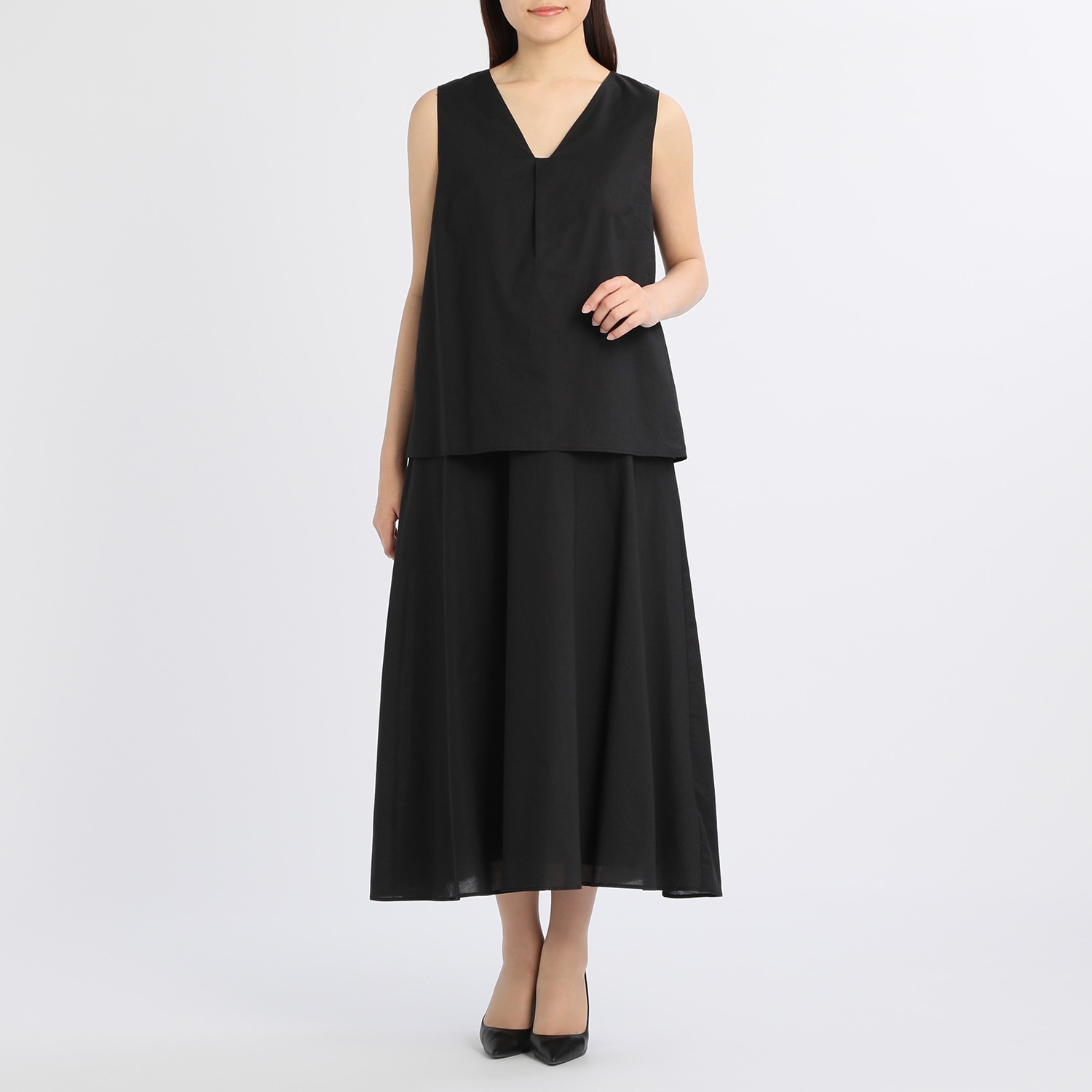 クワンティシ
コットンローン
ノースリーブワンピース