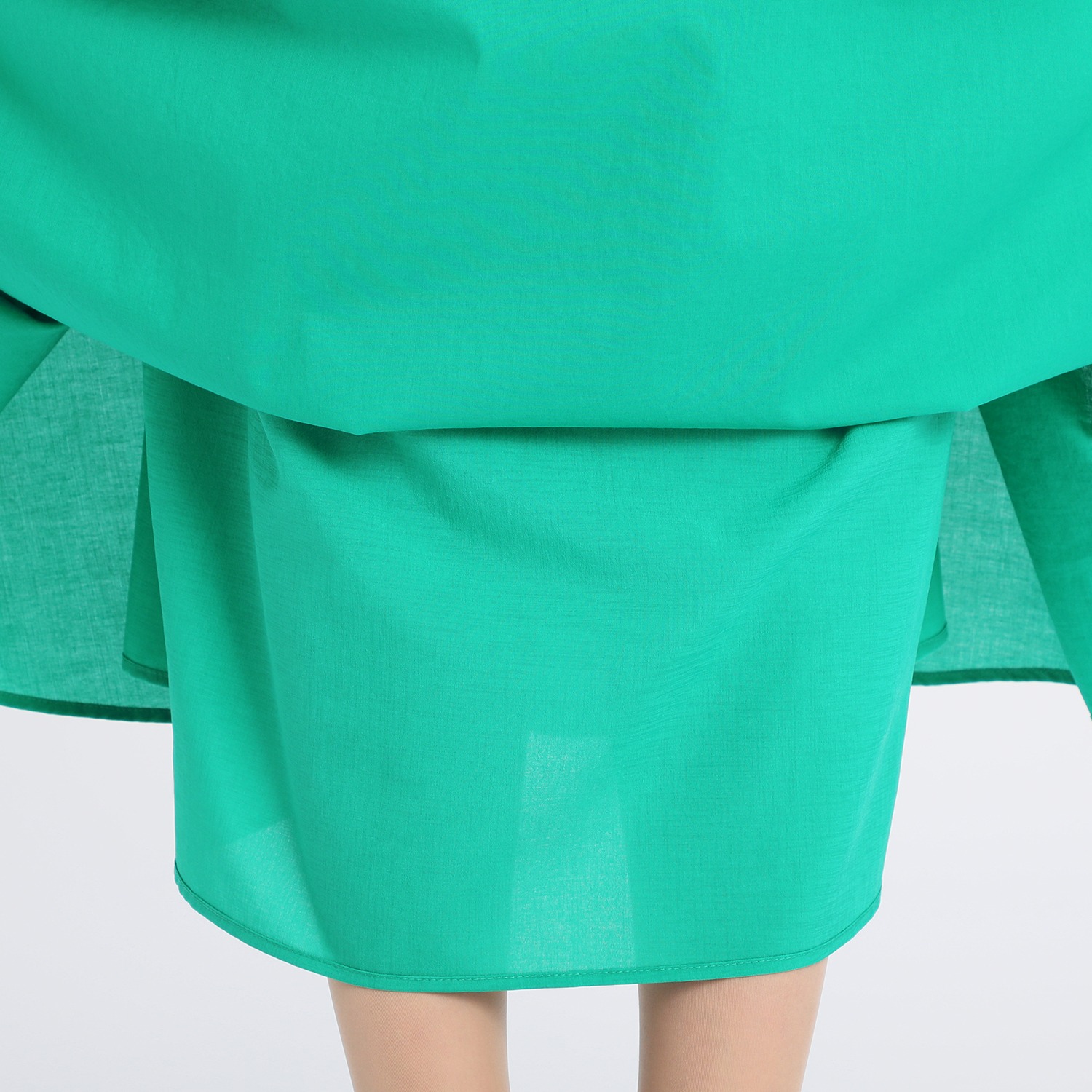 クワンティシ
コットンローン
ノースリーブワンピース