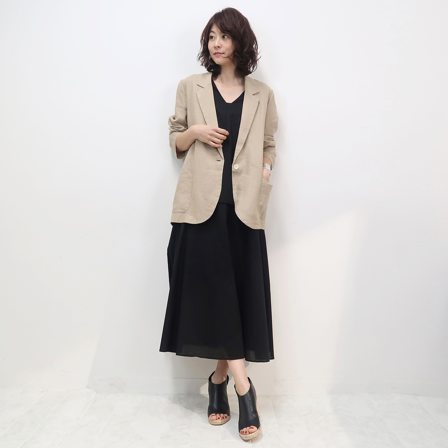 クワンティシ
コットンローン
ノースリーブワンピース