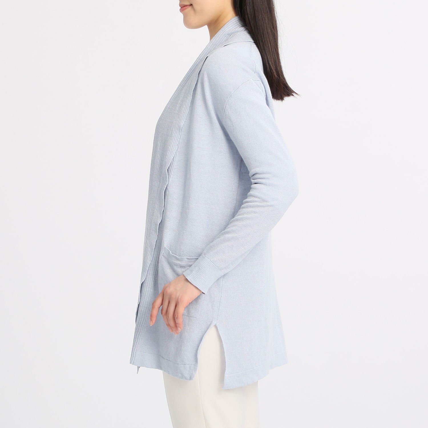 モン・シュ・シュ
フレンチリネン１００％
編地切替デザイン
トッパーカーディガン