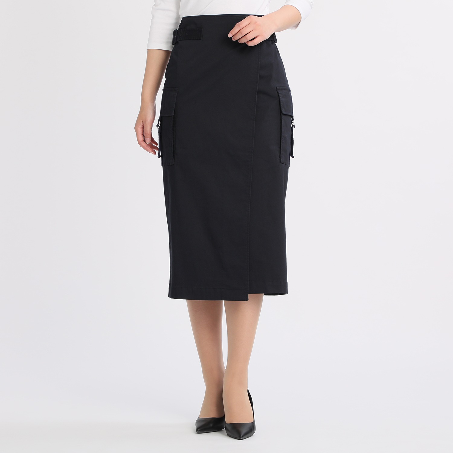 エミュル
カーゴデザイン
ラップスカート