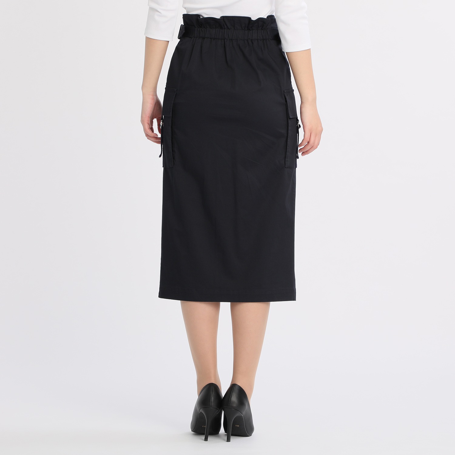 エミュル
カーゴデザイン
ラップスカート