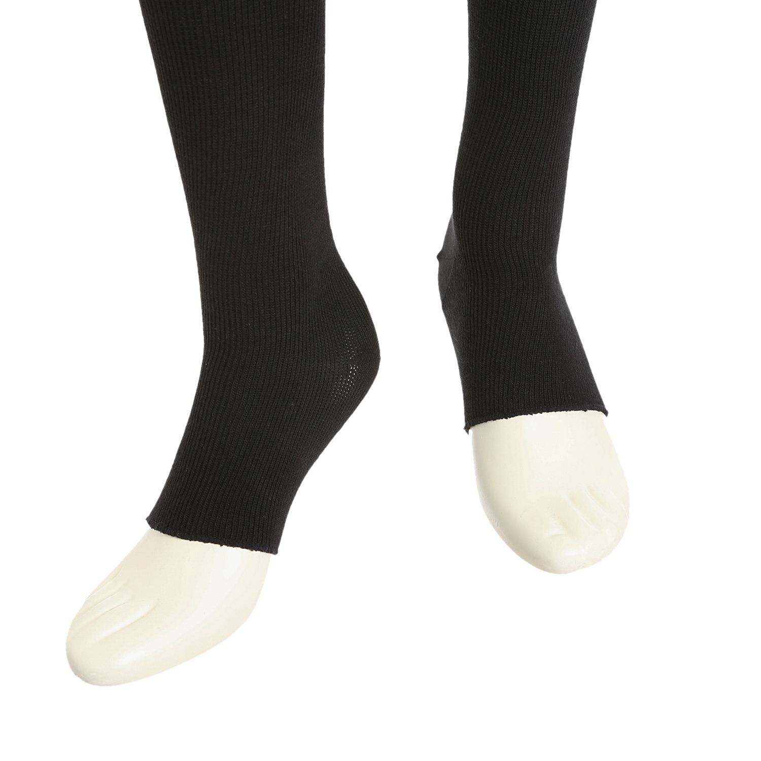 リオッサ
足首キュッ！
ひざ裏ゆったりの快適着圧
寝るときソックスIV
３足セット