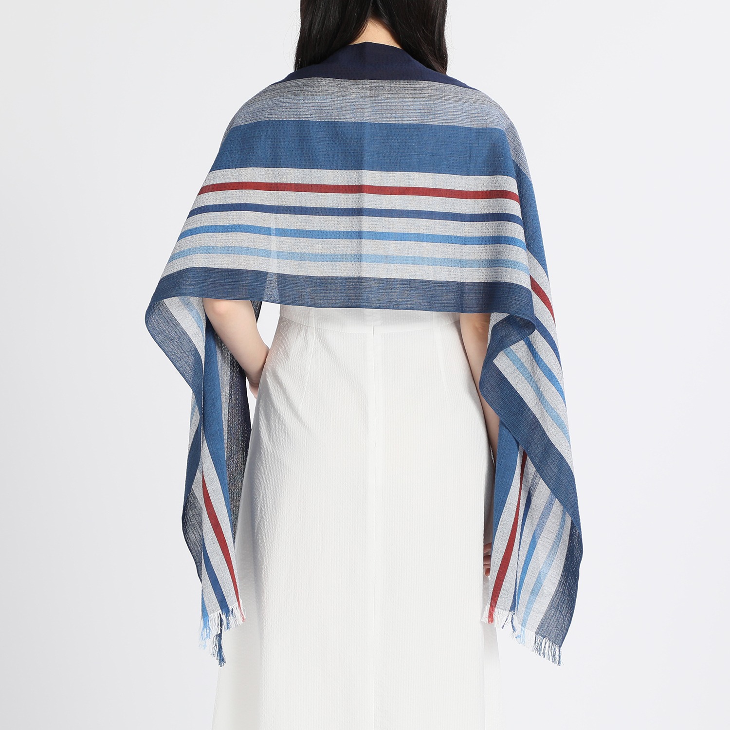 フレア　ブラックレーベル
阿波正藍しじら織
グラデーションストール