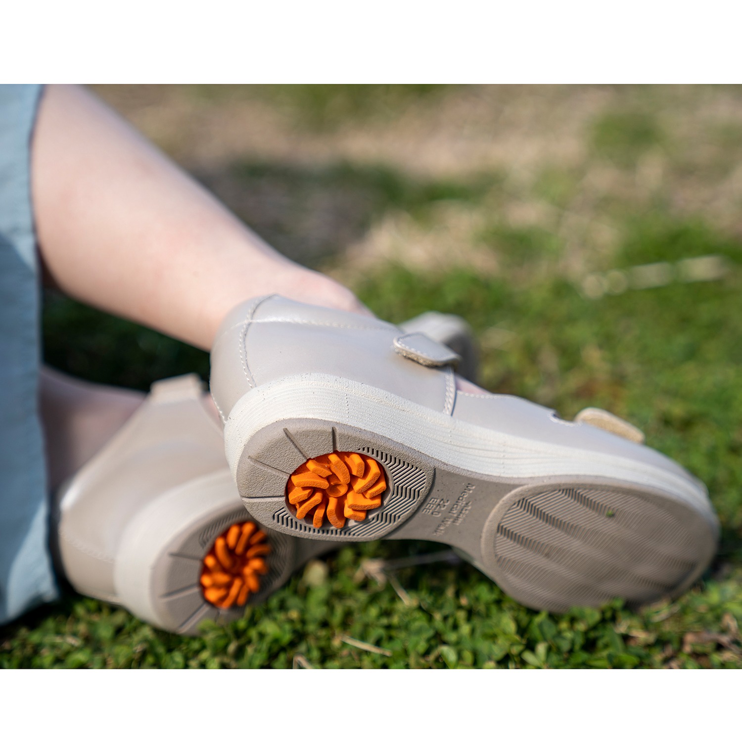 メディカルウォーク
軽量エレガント
コンフォートサンダル