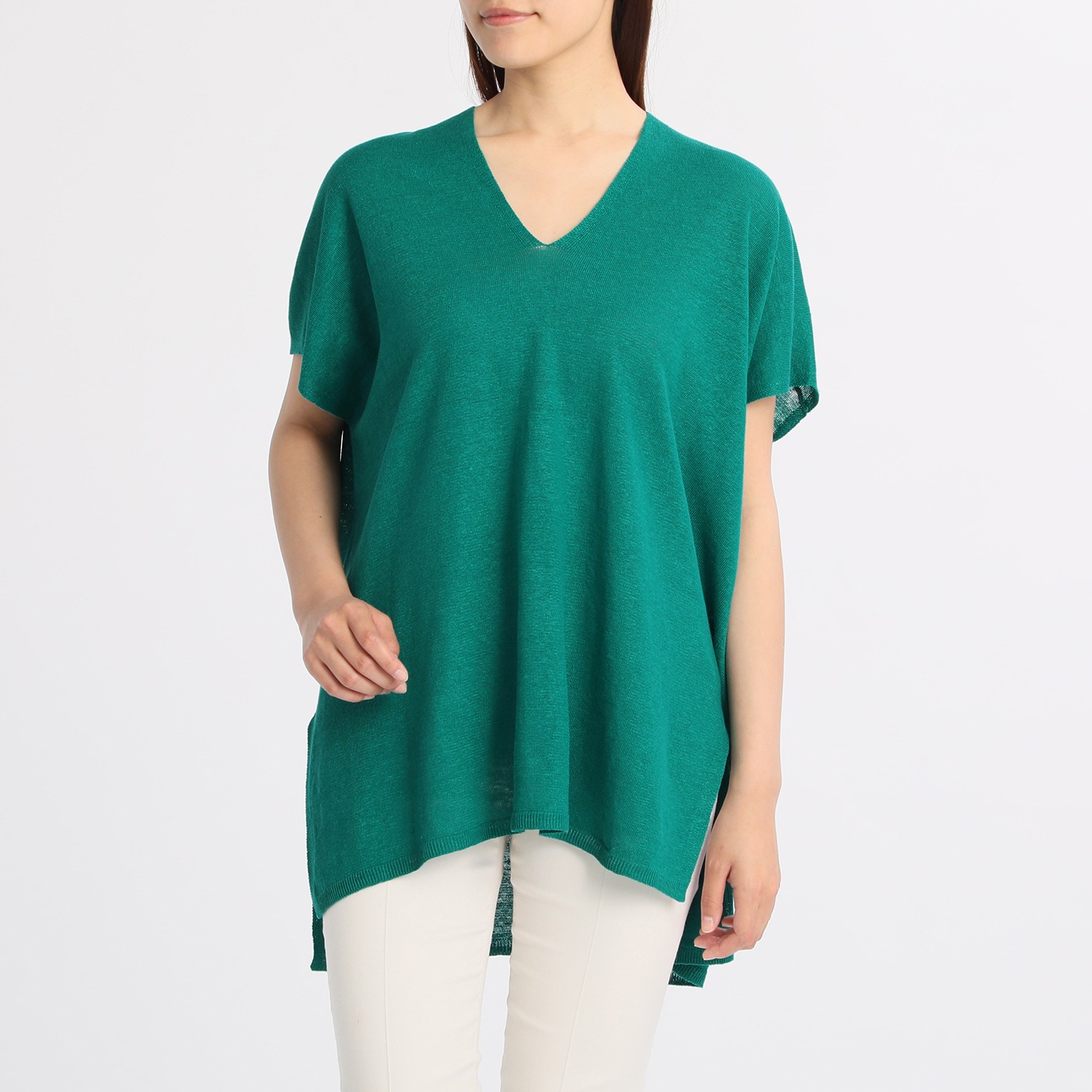 バーチ　ドゥエ
ノルマンディー産リネン
ポンチョ風
ビッグシルエット
プルオーバー