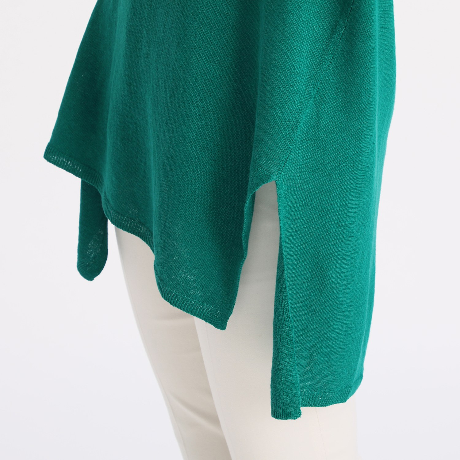 バーチ　ドゥエ
ノルマンディー産リネン
ポンチョ風
ビッグシルエット
プルオーバー