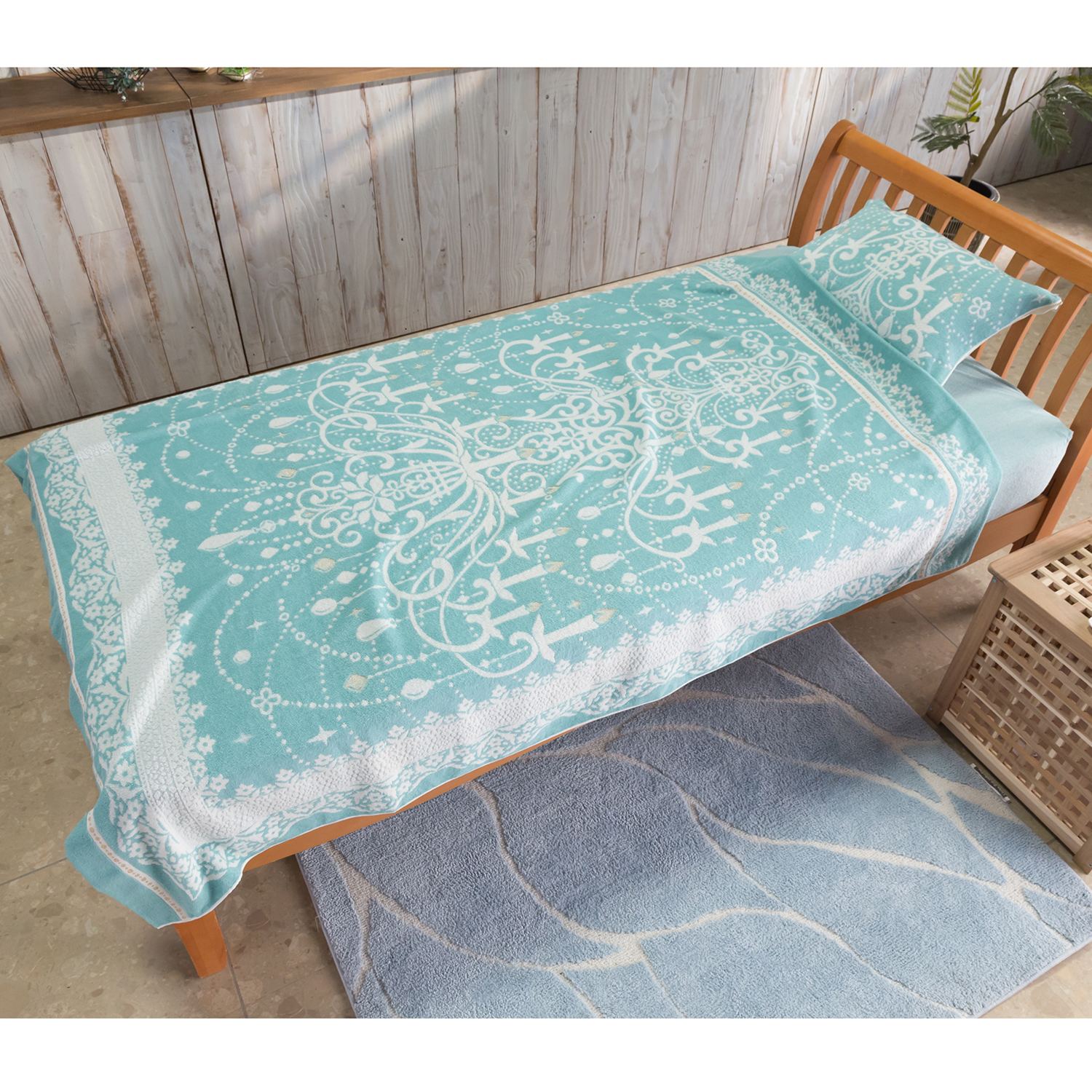 ＜シングル＞
西川
極上の柔らかさ！
Ａｇ抗菌加工プラス
ラグジュアリー
コットンタオルケット