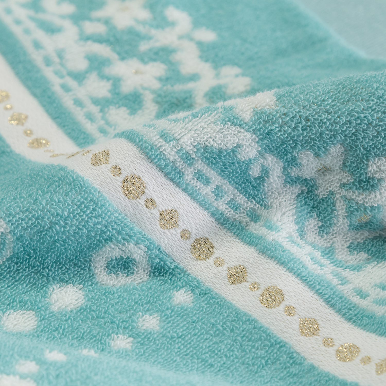 ＜シングル＞
西川
極上の柔らかさ！
Ａｇ抗菌加工プラス
ラグジュアリー
コットンタオルケット