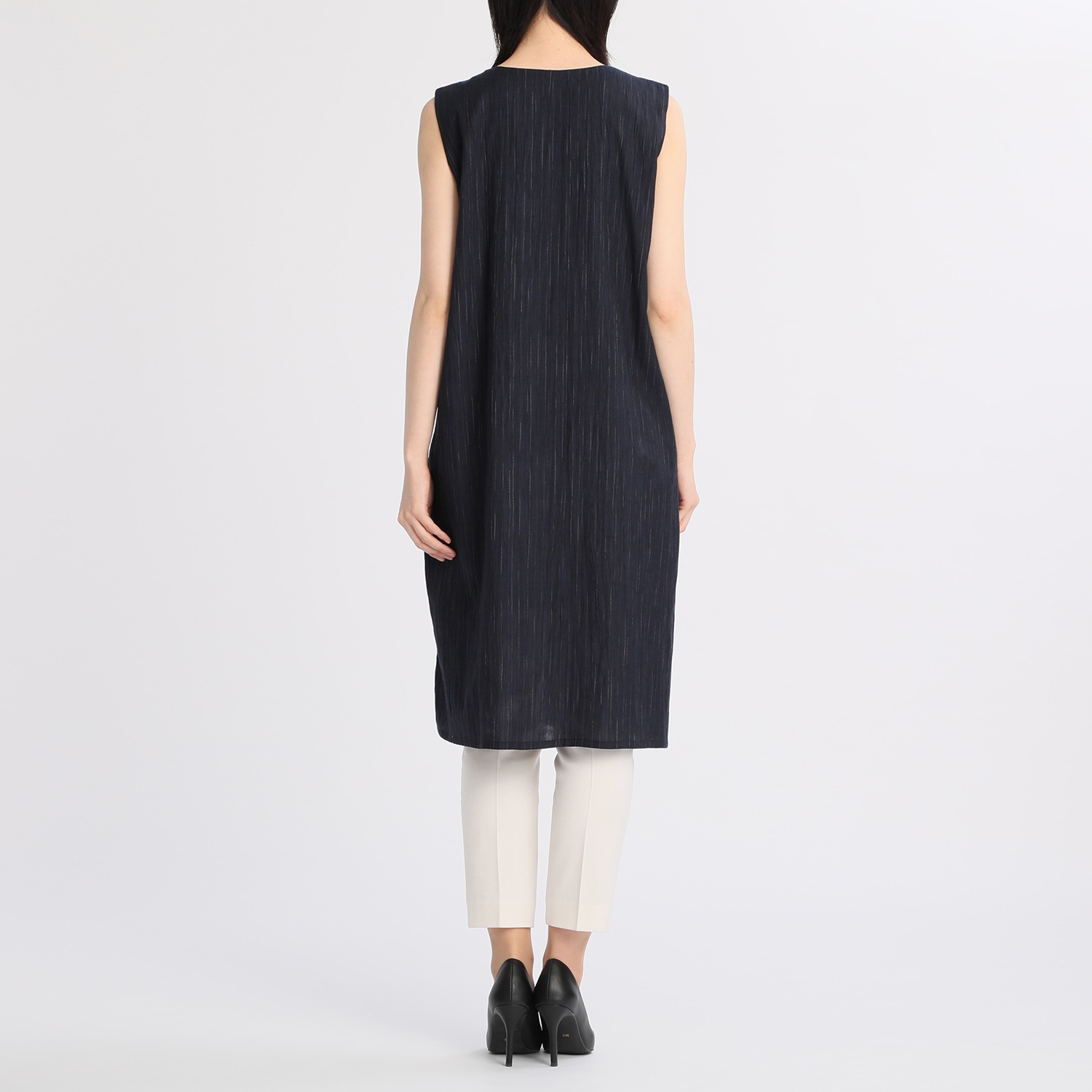 ヨシヨシ
バイ　ピージェイ
異素材切替
ノースリーブワンピース