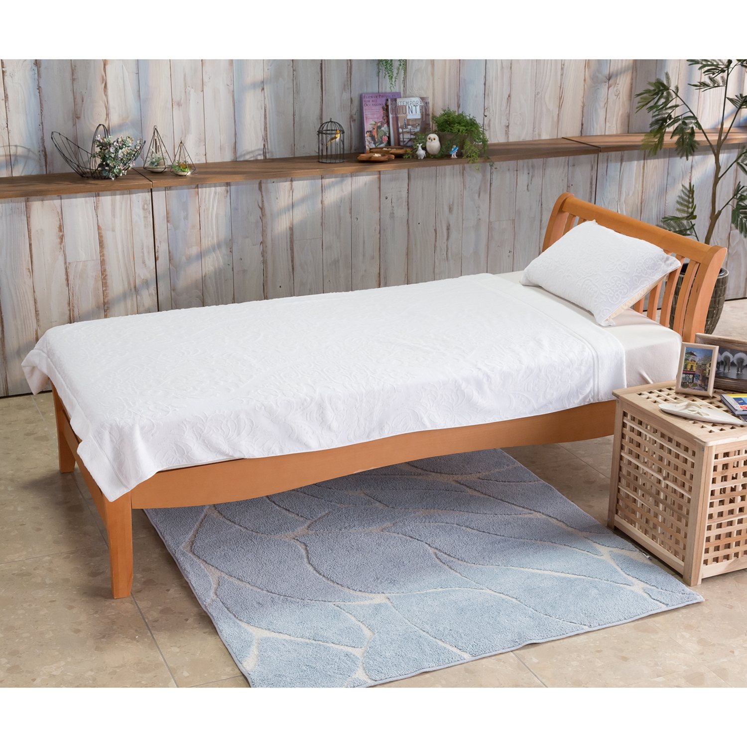 ＜シングル＞
西川
極上の肌触り！
今治タオルケット“極織”