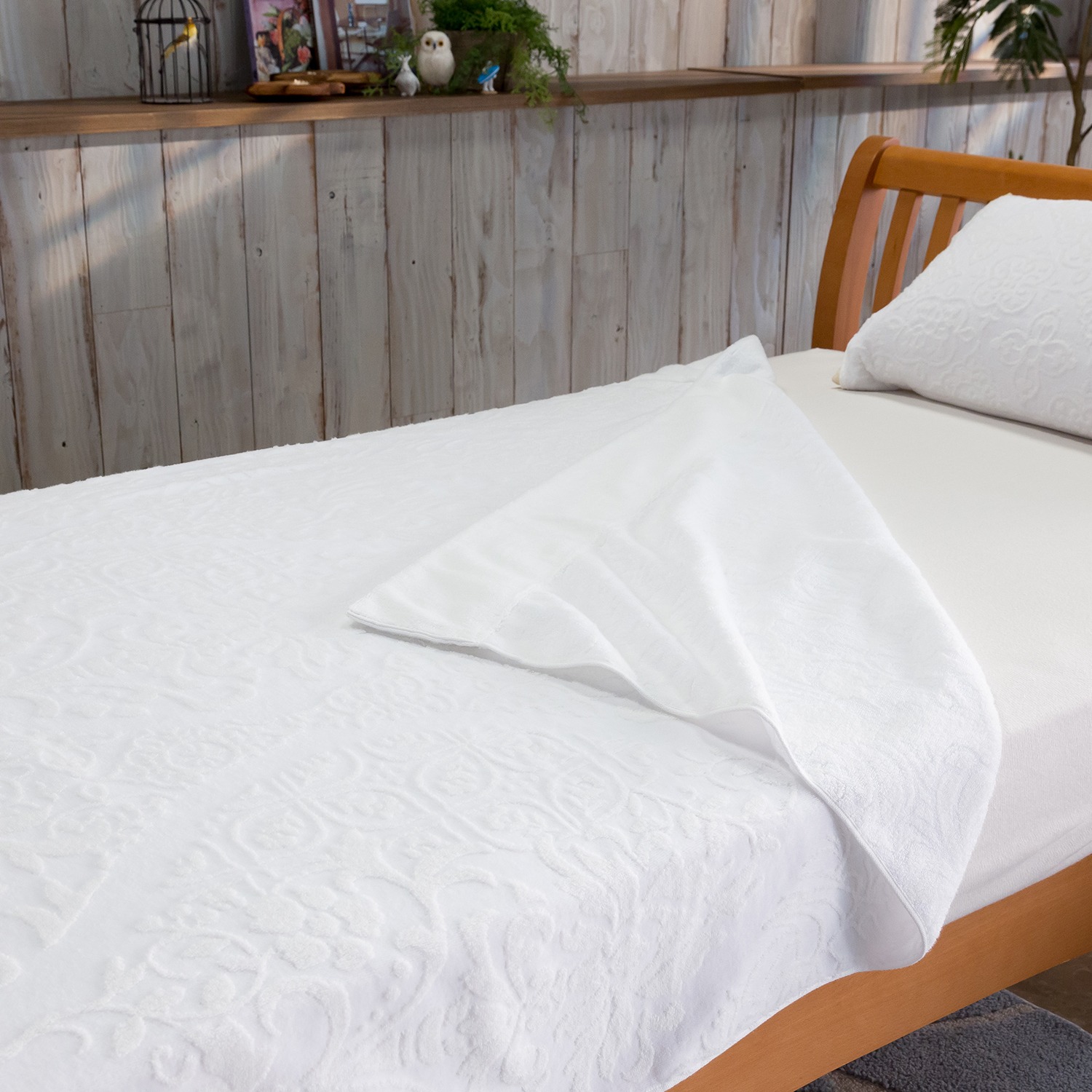 ＜シングル＞
西川
極上の肌触り！
今治タオルケット“極織”