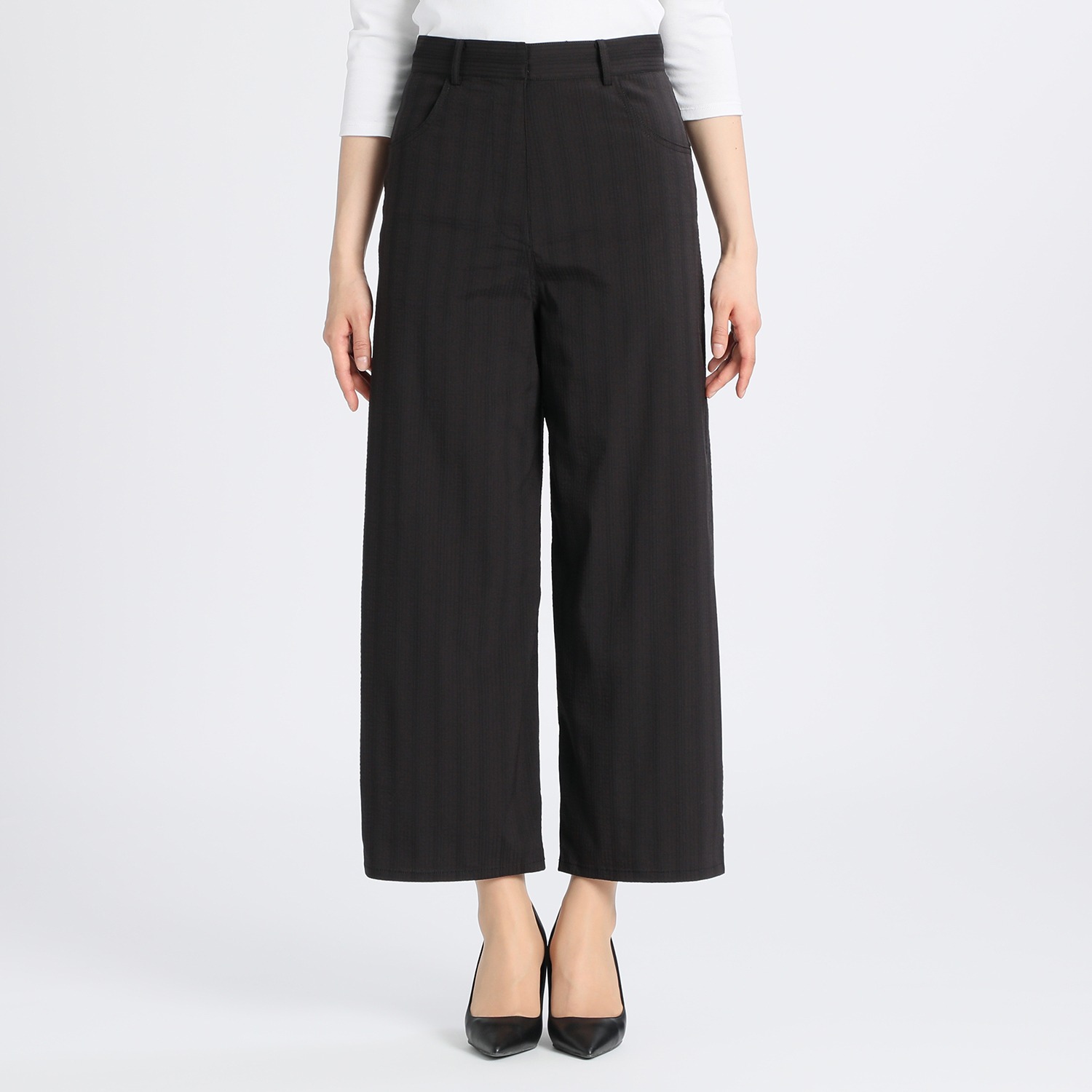 キリ　エ　キリ
ジャガード
ストライプ柄
ワイドパンツ