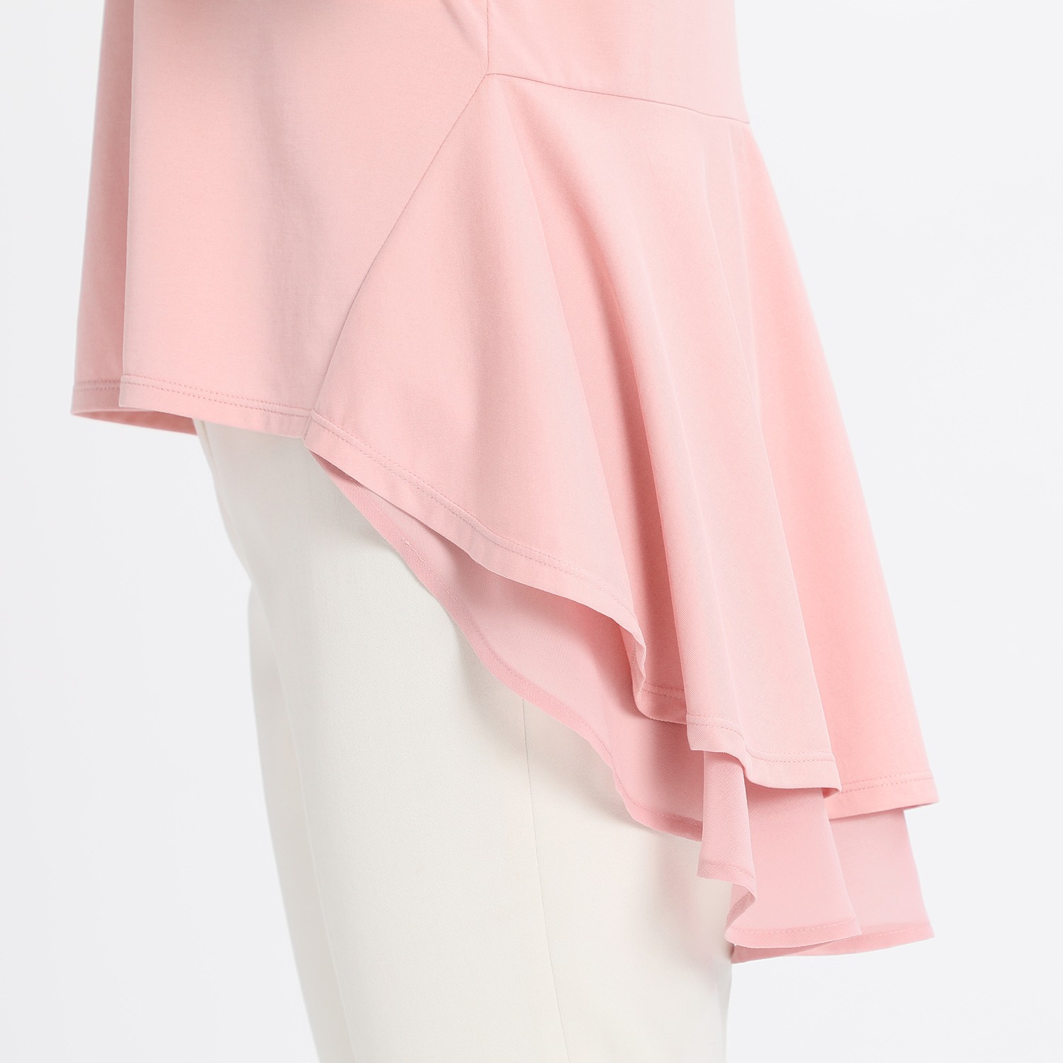 ペンナ　フェリーチェ
シフォンドッキング
プルオーバー