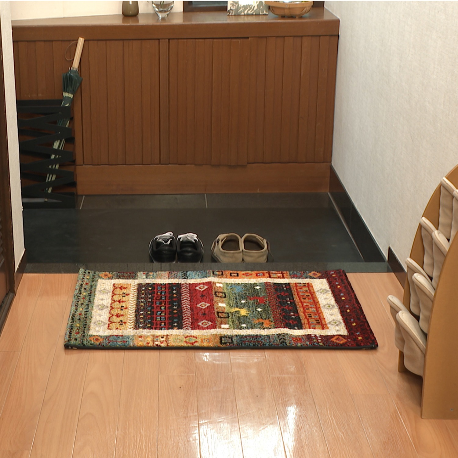 イケヒコ ふんわりソフトな ボリューム感！ トルコ製　ギャベ調 ウィルトン織 玄関マット “プラテリア”