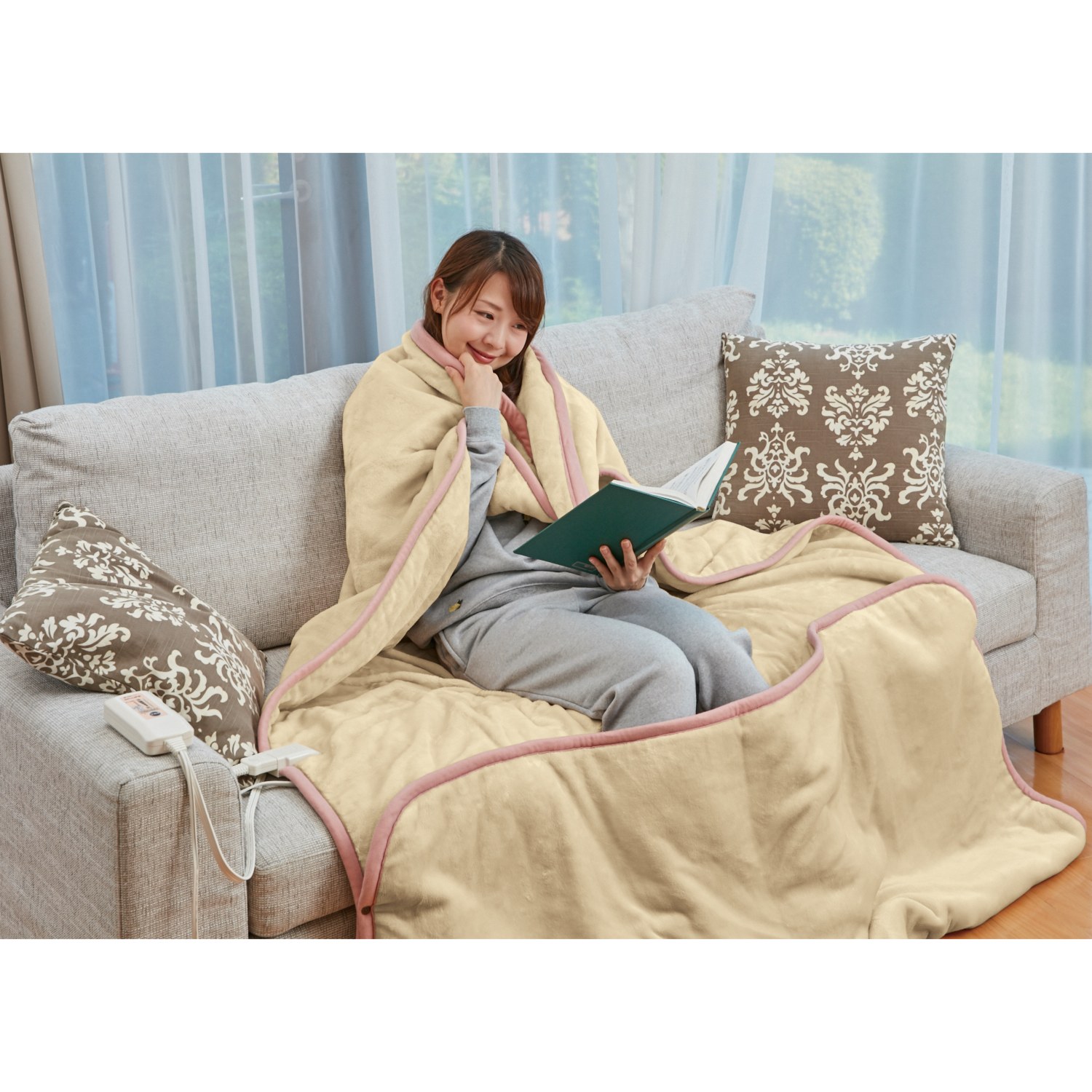 ＜セミダブル＞足元ぽかぽか＆ふんわりなめらか！ 贅沢２枚合わせ フランネル電気毛布 掛け・敷き兼用タイプ 