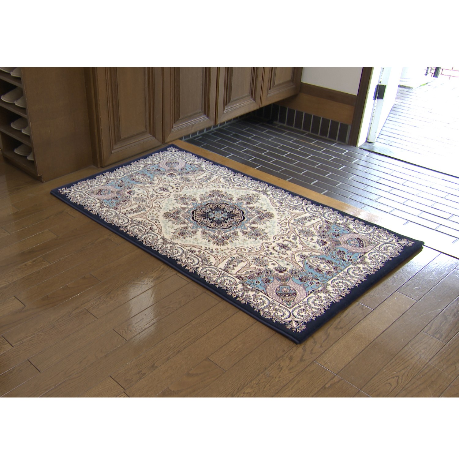 ＜８０×１４０ｃｍ＞エジプト製 緻密な織りと 柔らかく繊細な肌触り ウィルトン織 高級ペルシャンカーペット “ロイヤルタピス” 