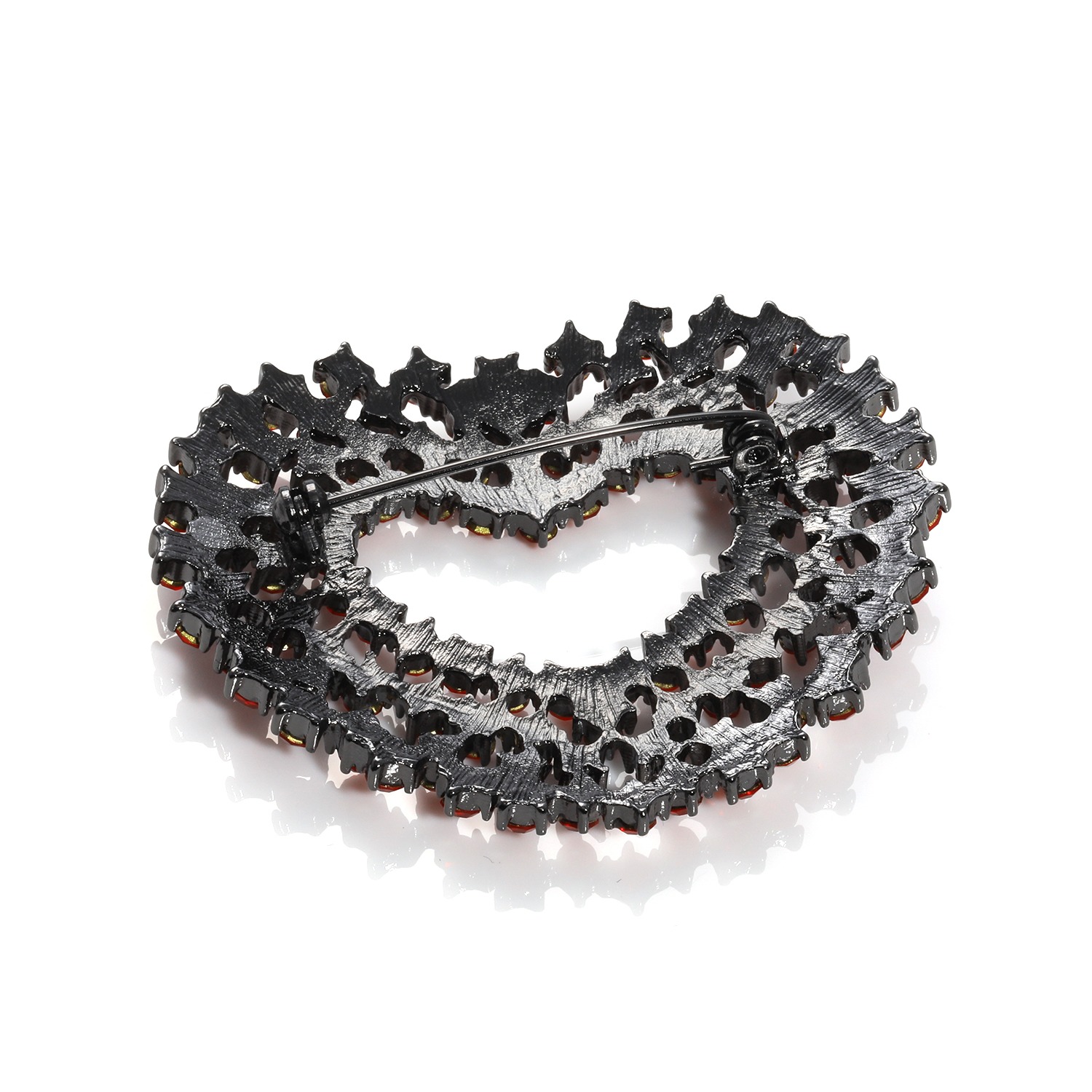 マダムヒロコ ビジュウ ハートモティーフ ブローチ “レッドターゲット”