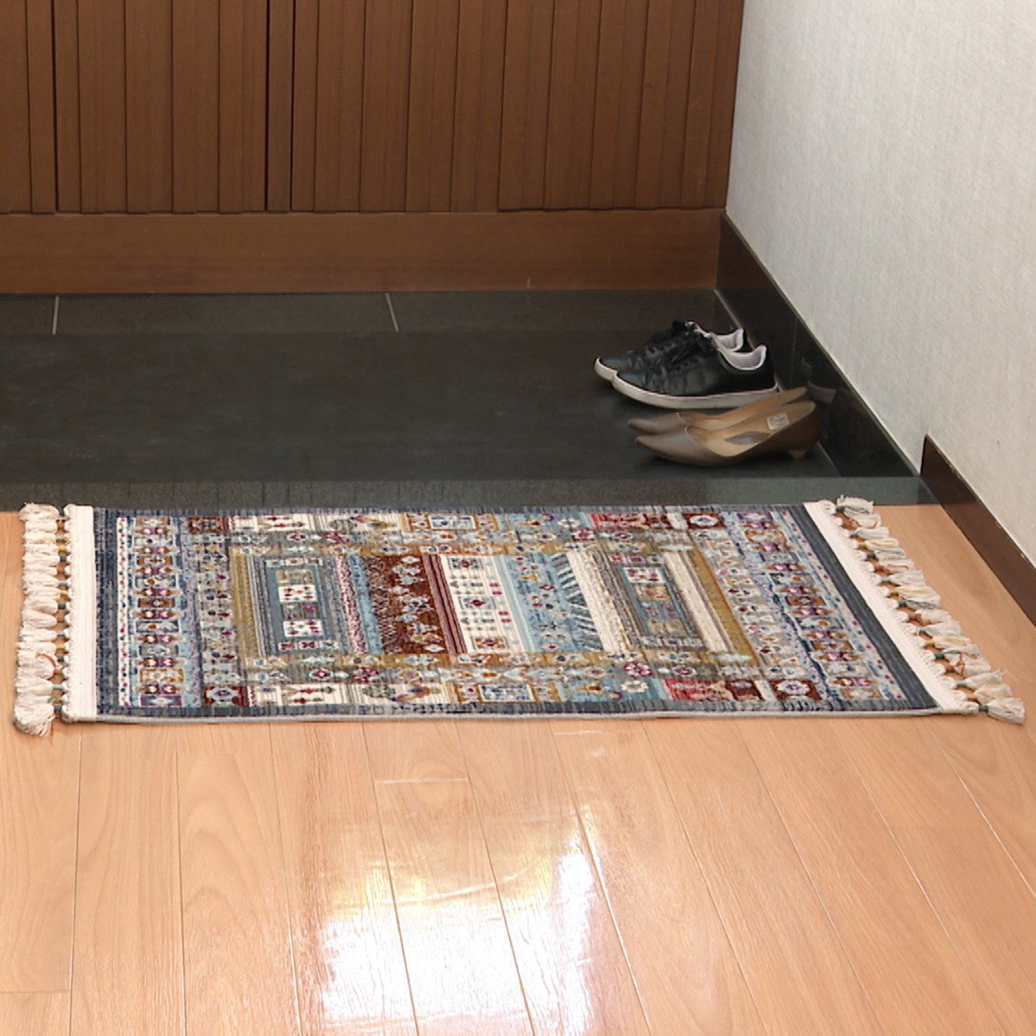 イケヒコ トルコ製　ギャベ調 ヴィンテージスタイル ウィルトン織玄関マット “ククル”