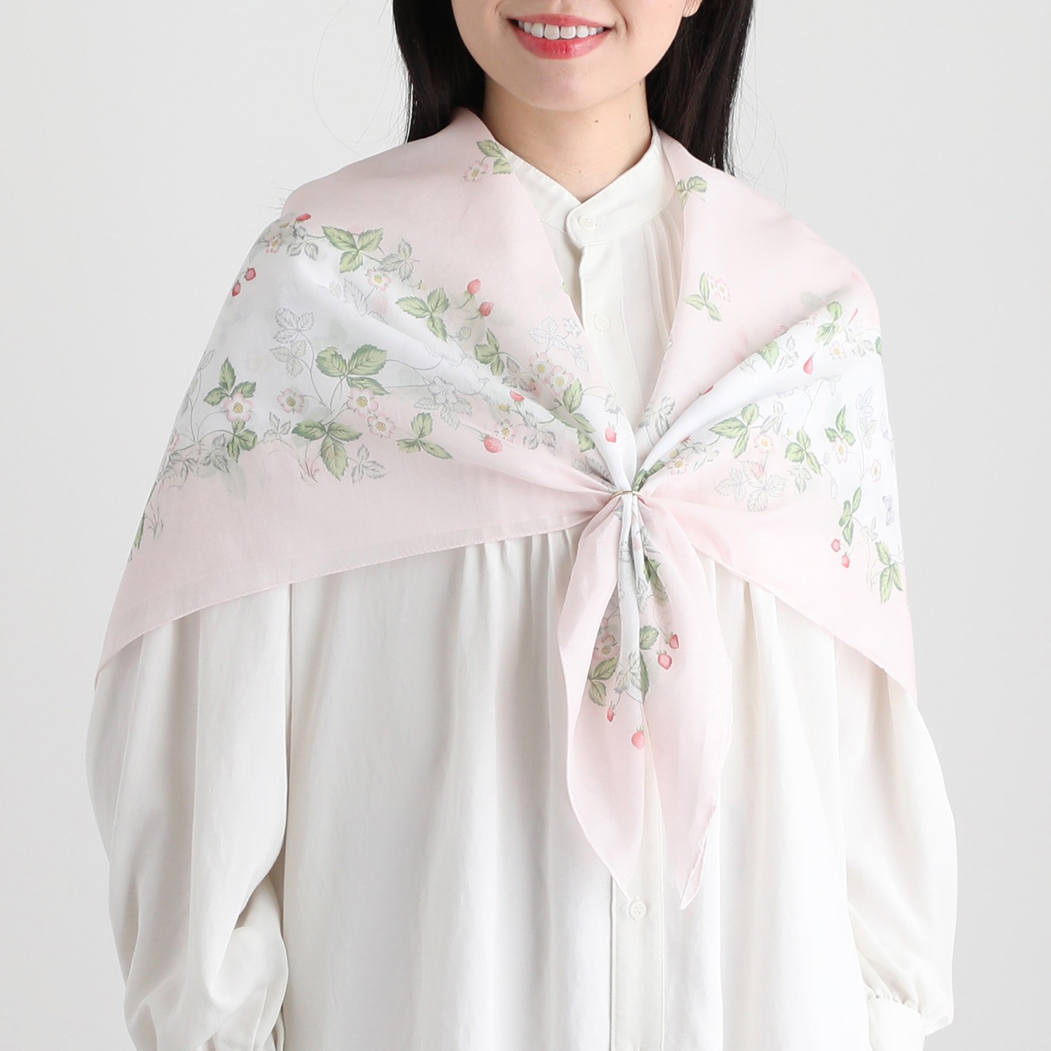 ウェッジウッド ワイルドストロベリー コットンスカーフ アレンジリング付