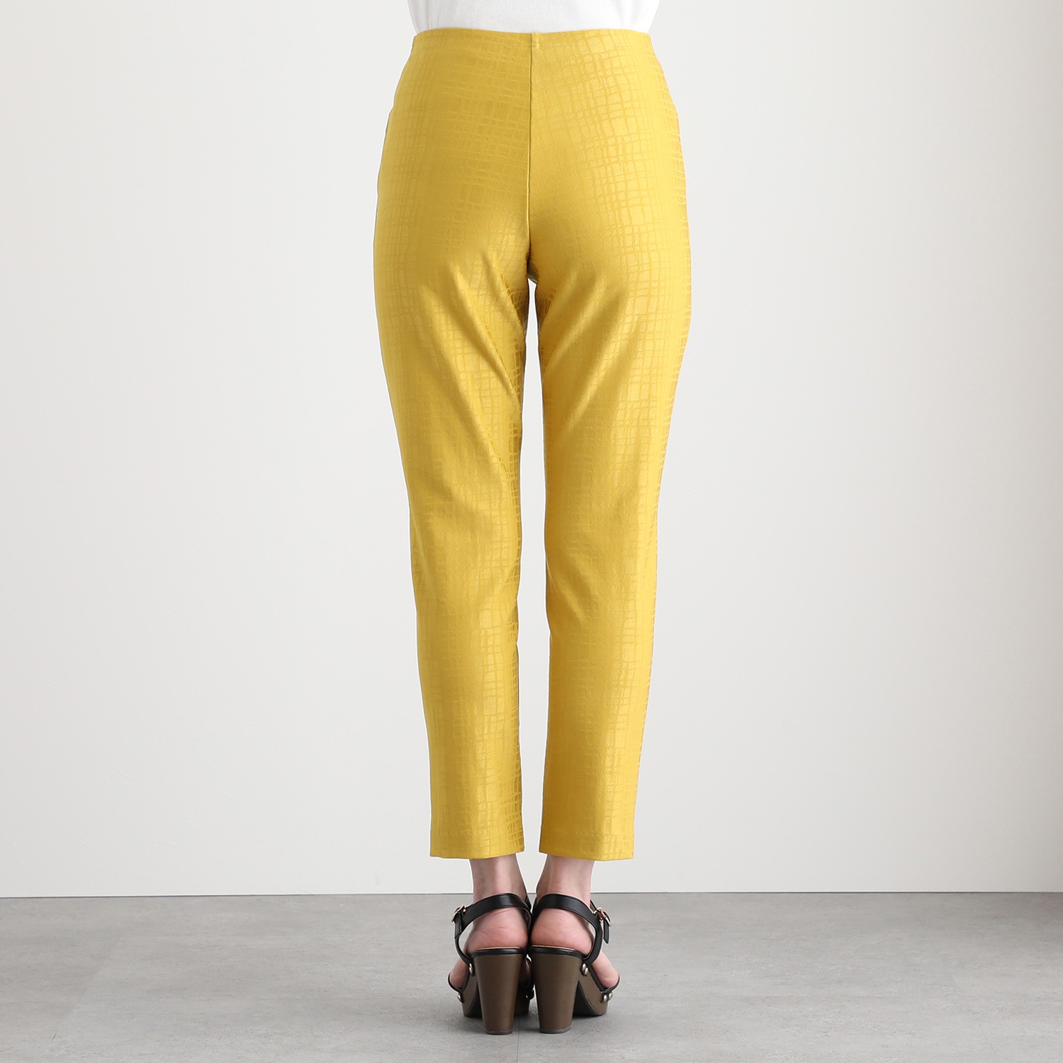 ピーツー 変形格子ジャガード プレミアムアンクルパンツ