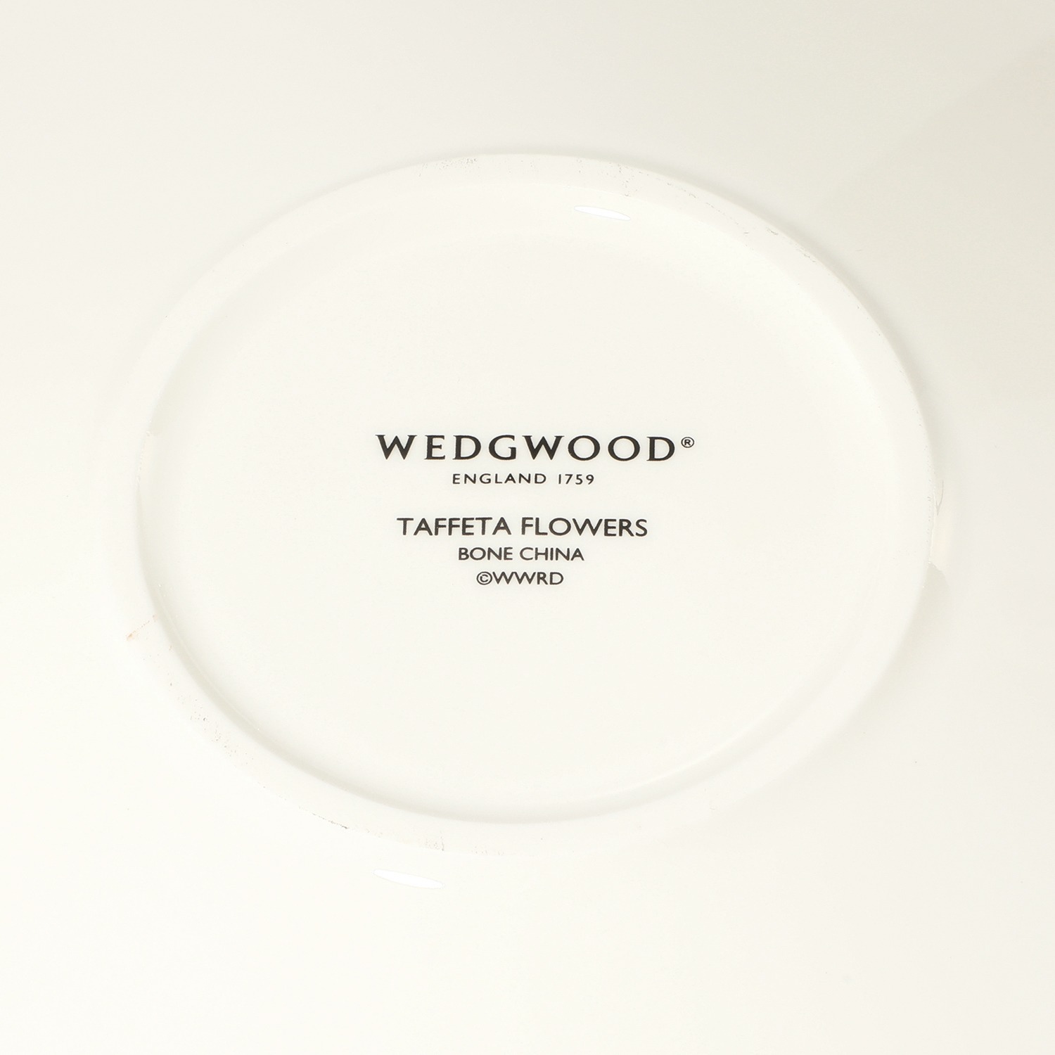 ウェッジウッド タフェッタ　フラワー ティーカップ＆ソーサー ペア