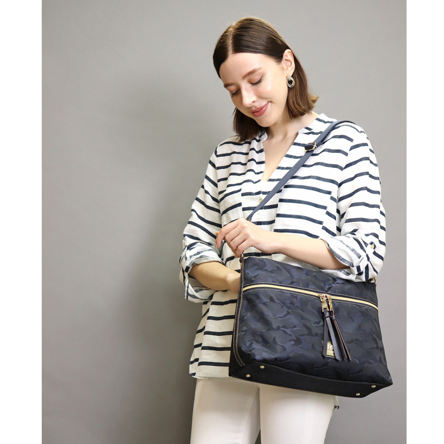 クリスチャン　オリビエ はっ水ジャガード ２ウェイ ワンハンドルバッグ