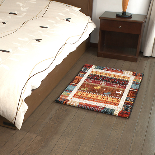 ＜６０×９０ｃｍ＞ イケヒコ ふんわりソフトな ボリューム感！ トルコ製　ギャベ調 ウィルトン織マット 