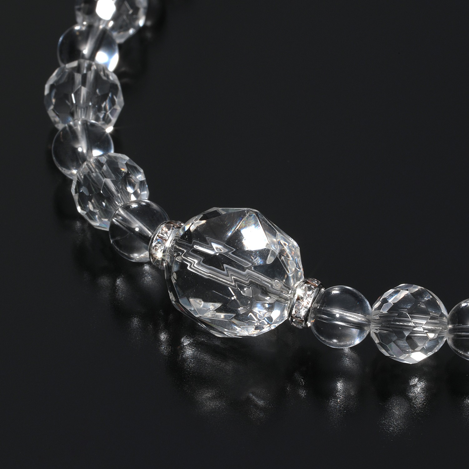 マイクローバー ロッククリスタルクォーツ マルチシェイプ ロンデルパーツアクセント ロングネックレス