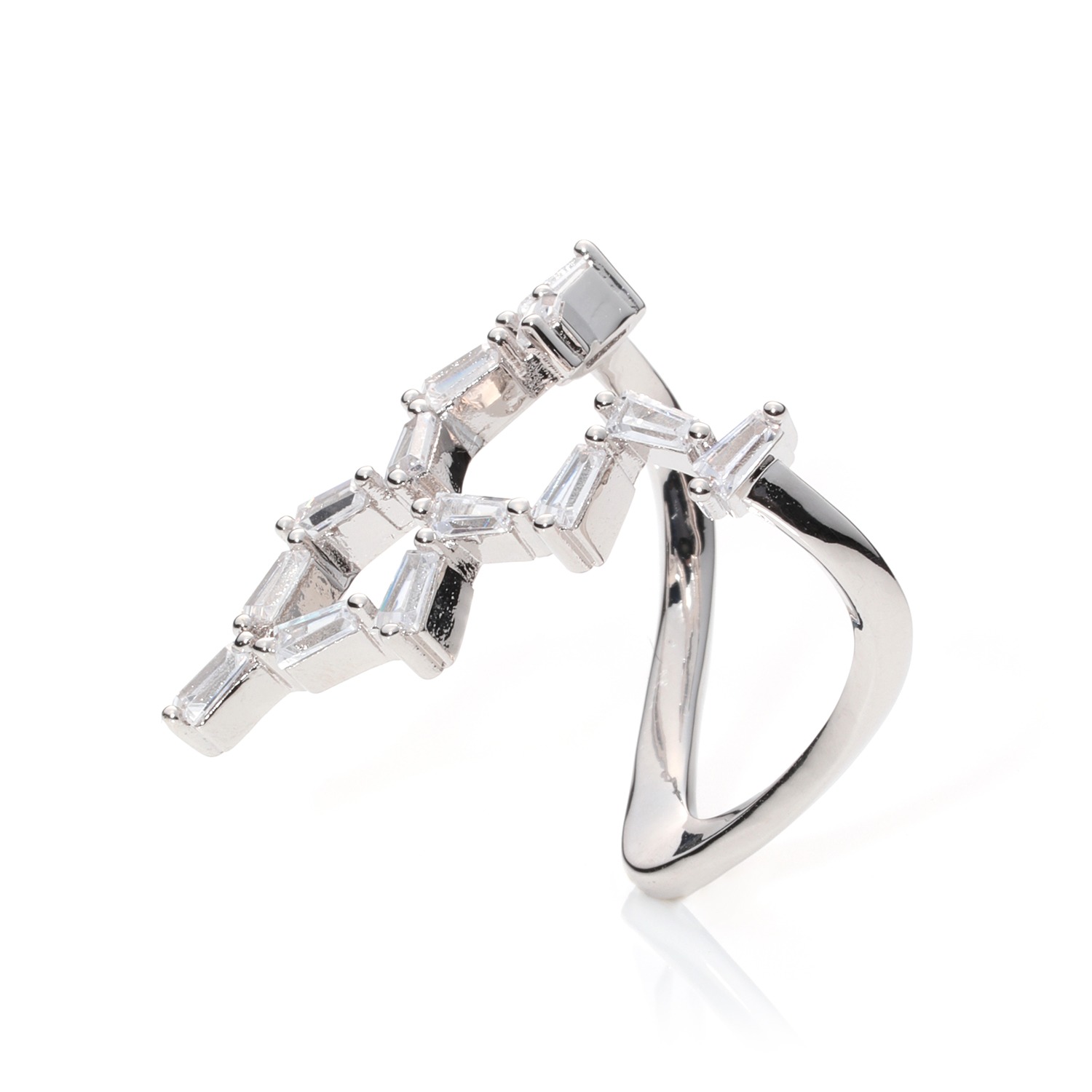 マダムヒロコ テーパードバゲットＣＺ Ｖデザインリング “メテオールブリヤン”