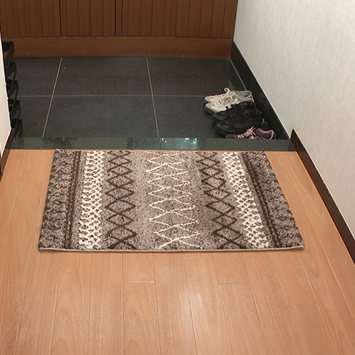 ＜６０×９０ｃｍ＞ トルコ製　ベニワレン柄 ウィルトン織 インテリアマット